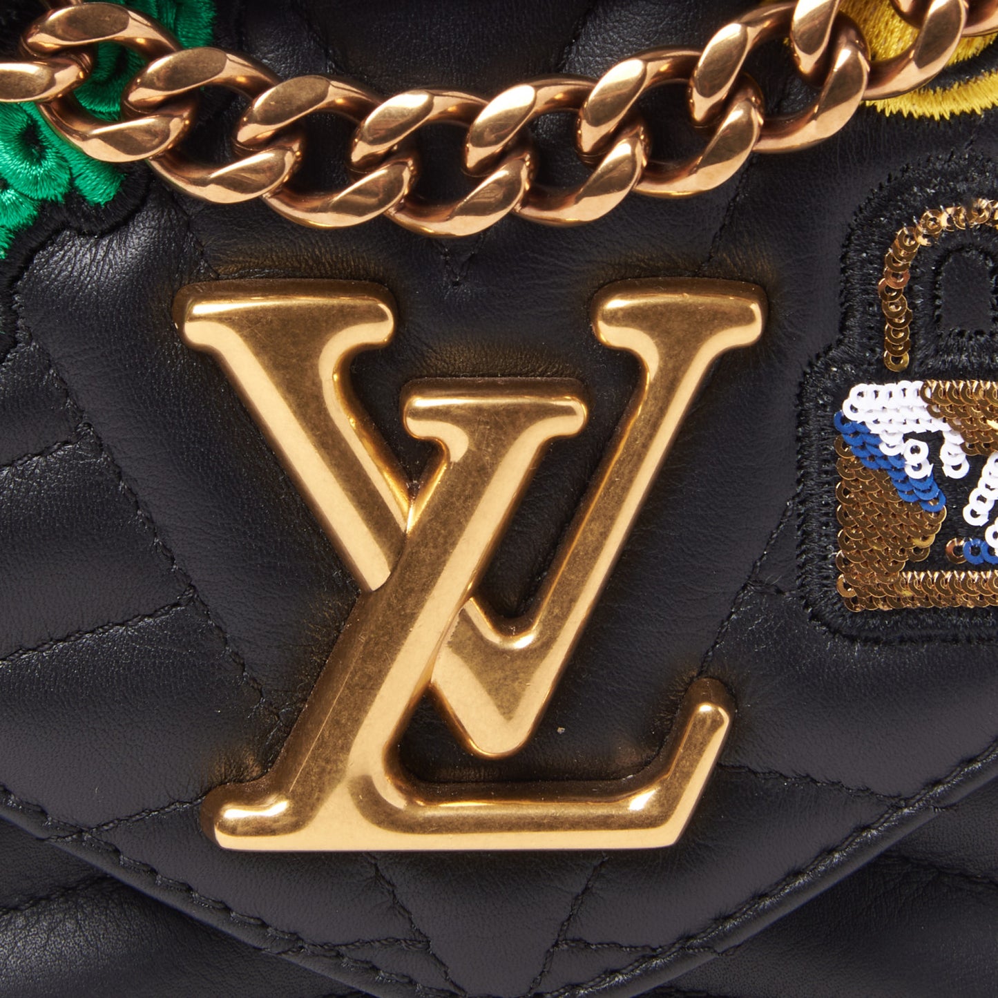 Calfskin Embroidered New Wave Chain MM Black