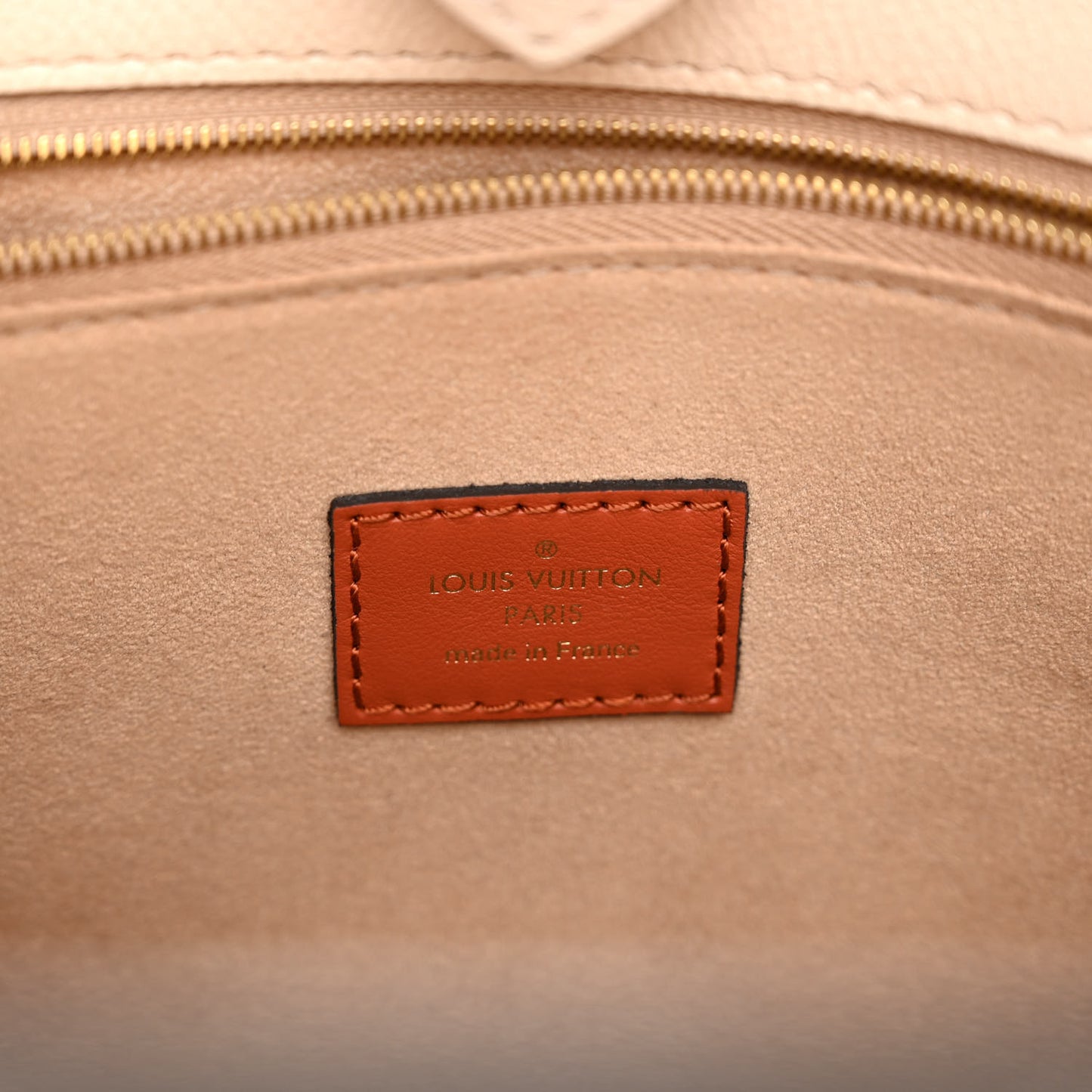Calfskin Monogram Tufting On My Side Galet