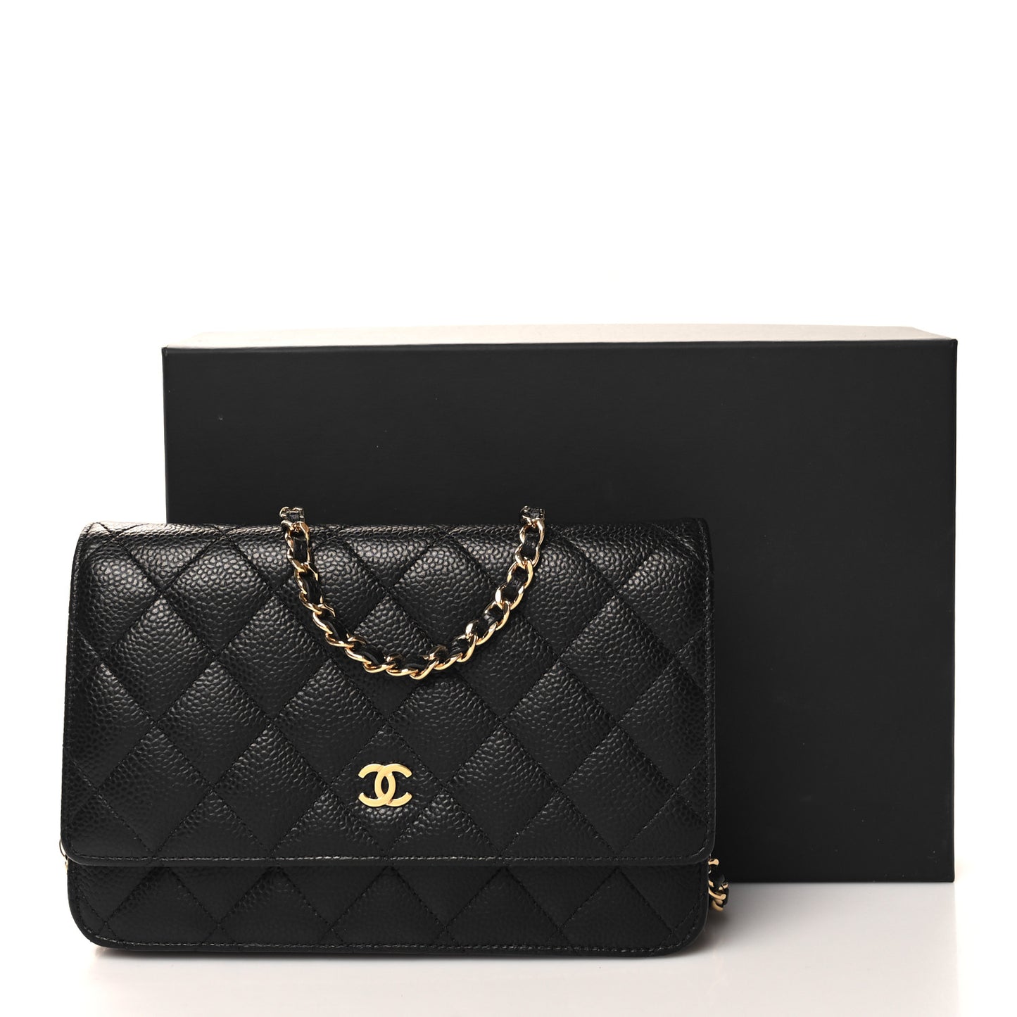 Caviar Quilted Wallet on Chain WOC Black