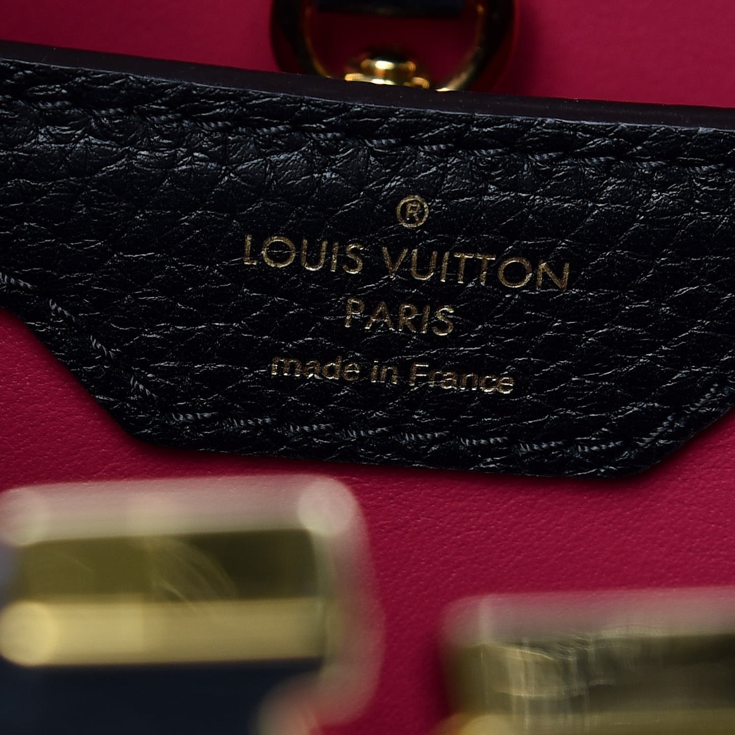 Taurillon Capucines PM Black