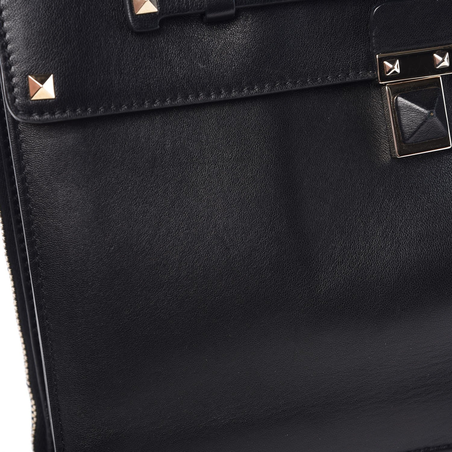 Valentino Garavani Vitello Rockstud Flap Clutch Bag Black 9 of 12
