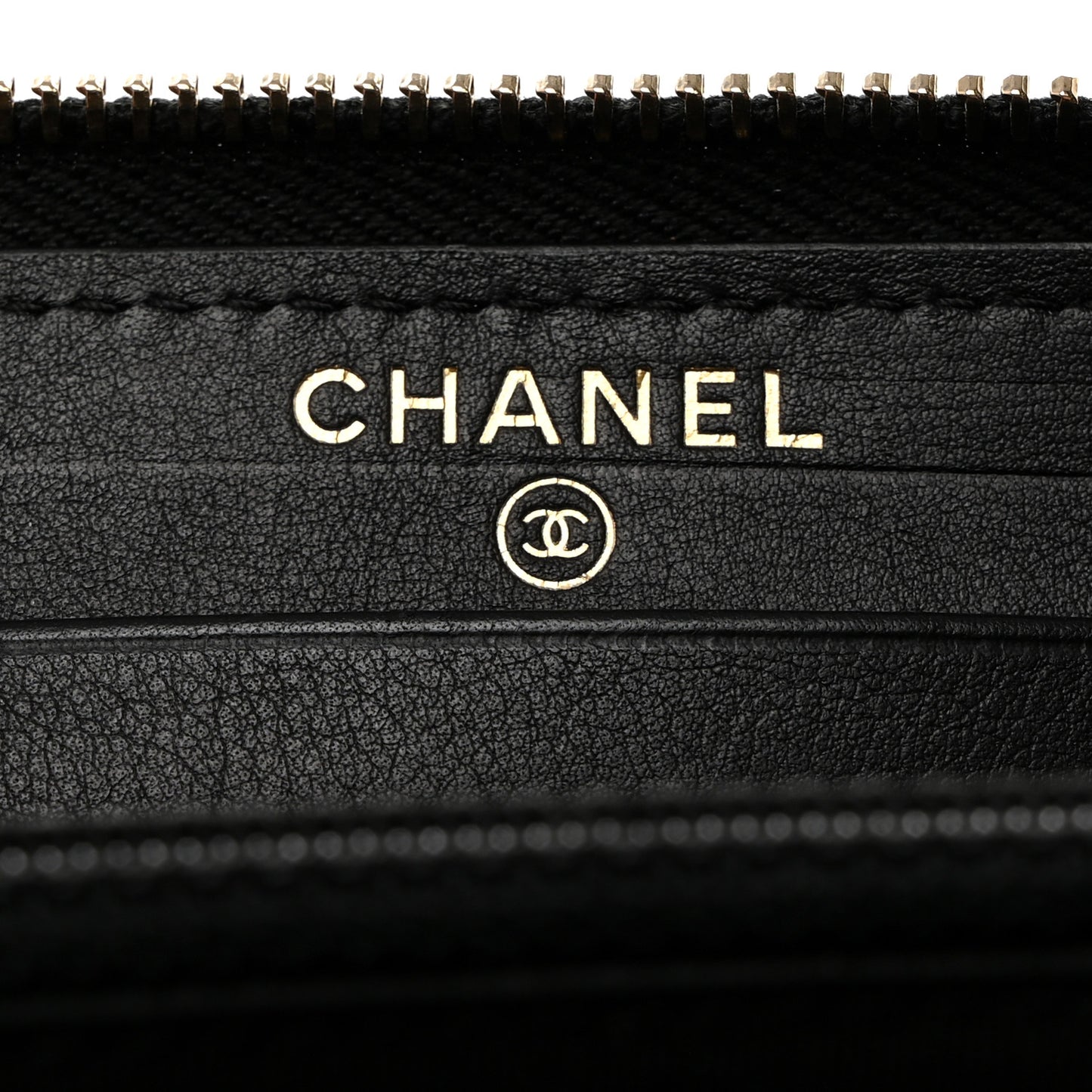 Caviar Quilted In & Out Zip Around Wallet Black