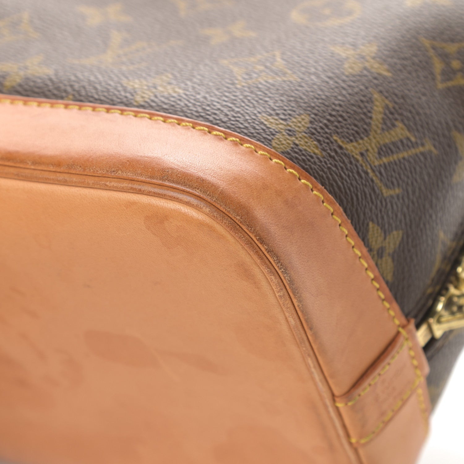 Louis Vuitton Monogram Alma PM 11 of 19