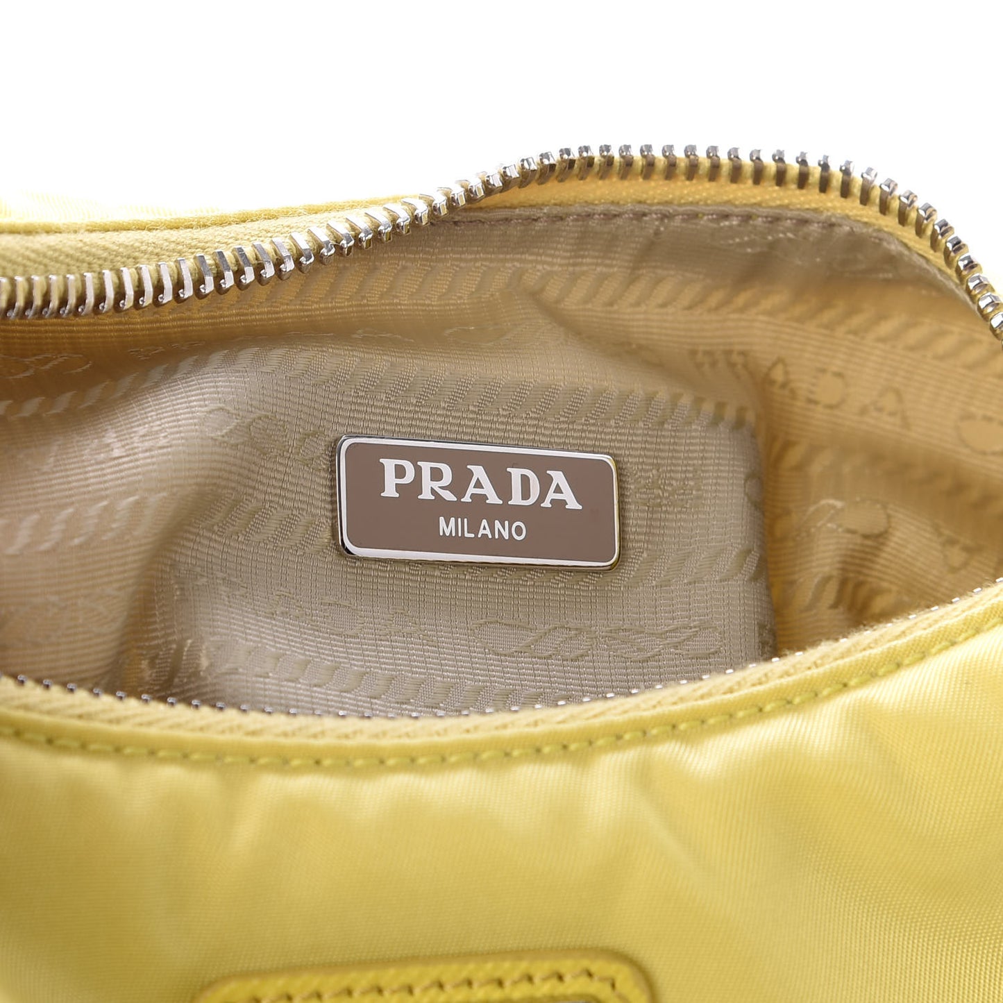 Nylon Saffiano Re-Edition 2005 Shoulder Bag Ananas