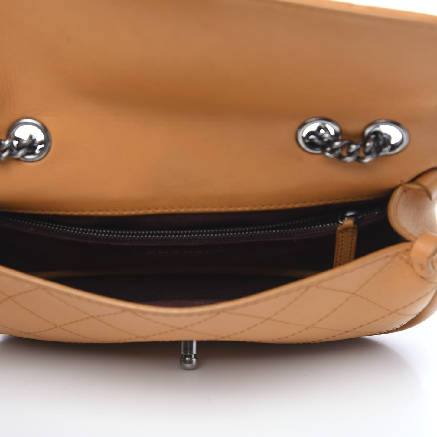 Calfskin Stitched Medium CC Sellier Flap Beige