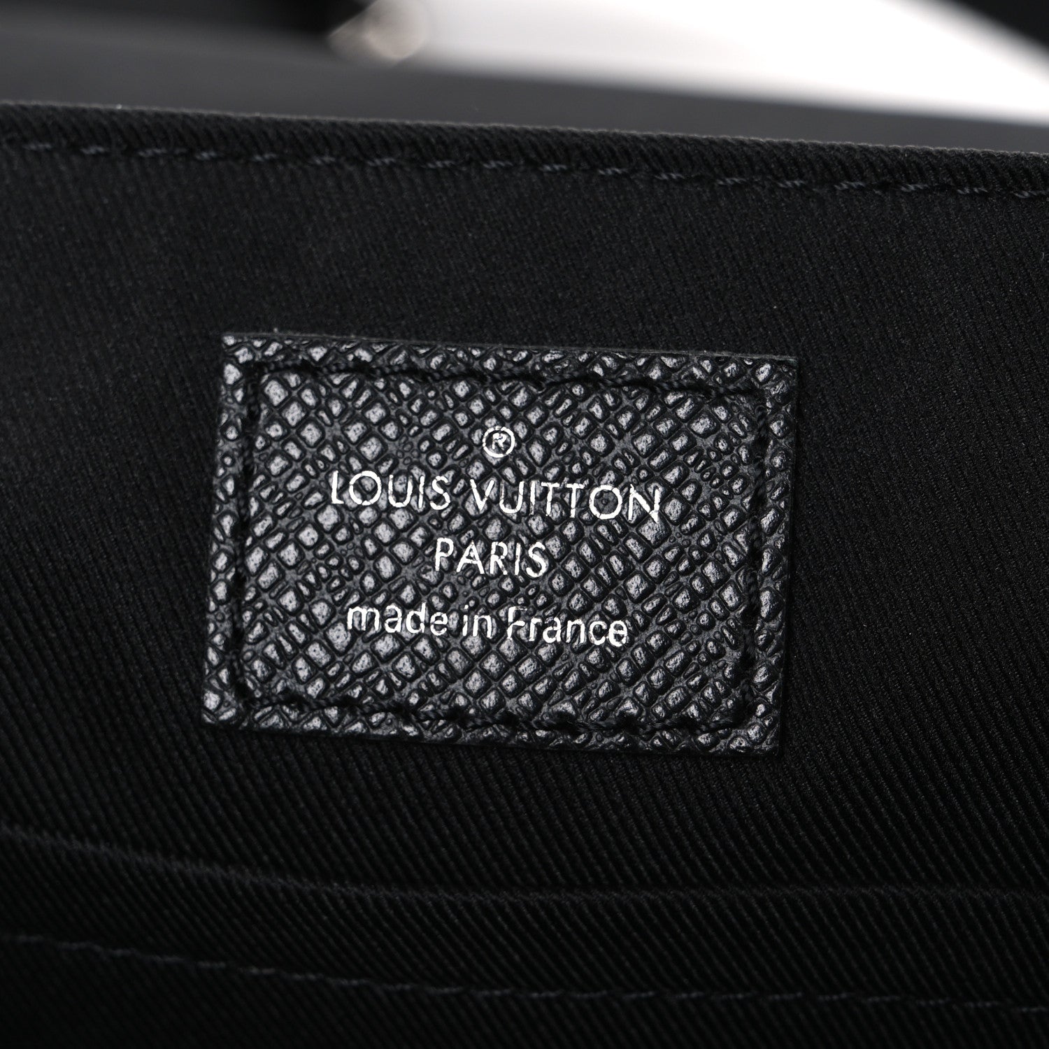 Louis Vuitton Taiga District PM Black 6 of 9
