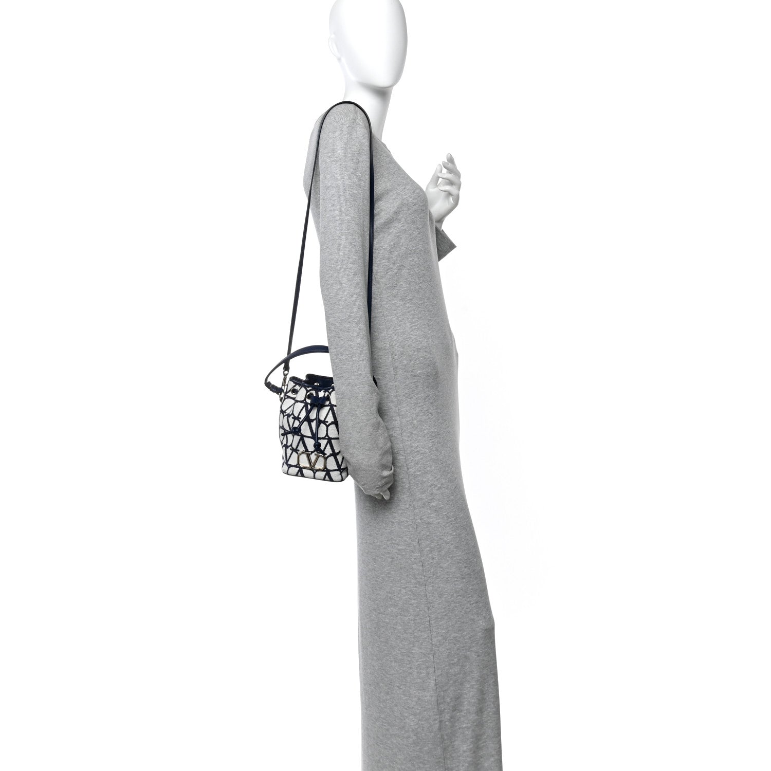 Valentino Garavani Toile Iconographe Nappa Mini Vlogo Signature Bucket Bag White Worker 2 of 9