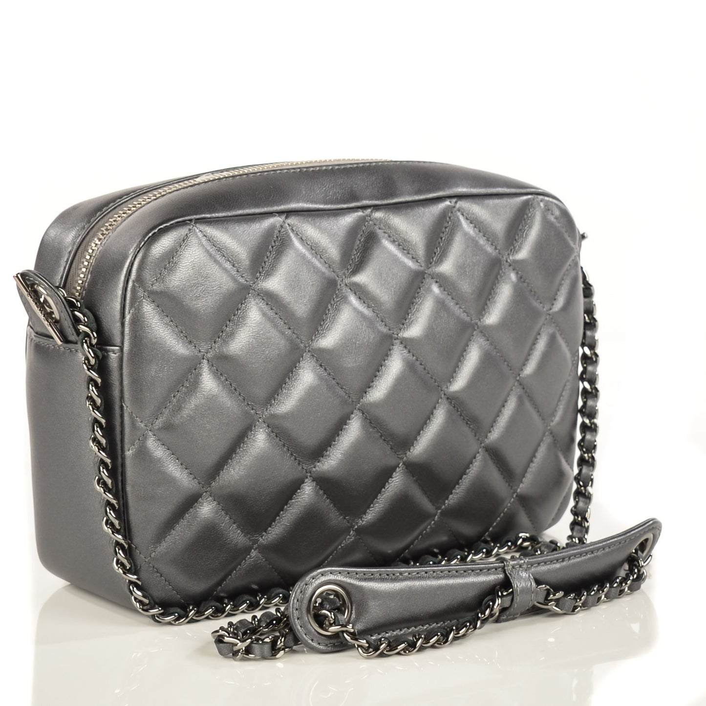 Metallic Lambskin Quilted Small Diamond CC Camera Case Dark Silver