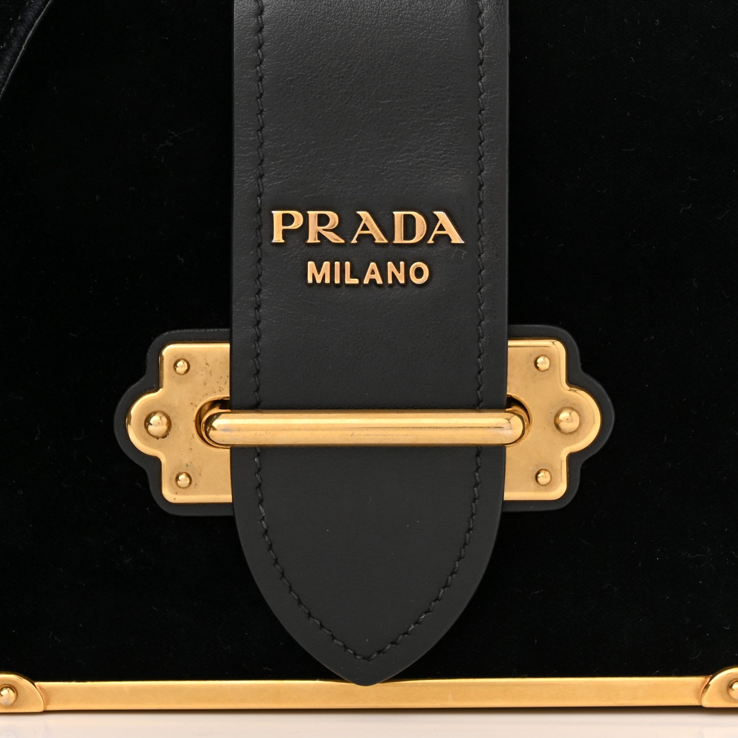 Velvet City Calfskin Cahier Bag Black