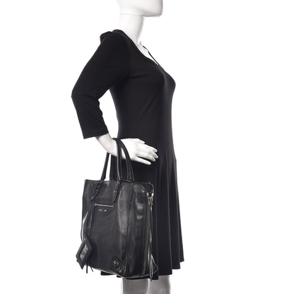 Balenciaga Veau Papier A5 Zip Around Tote Black 2 of 13