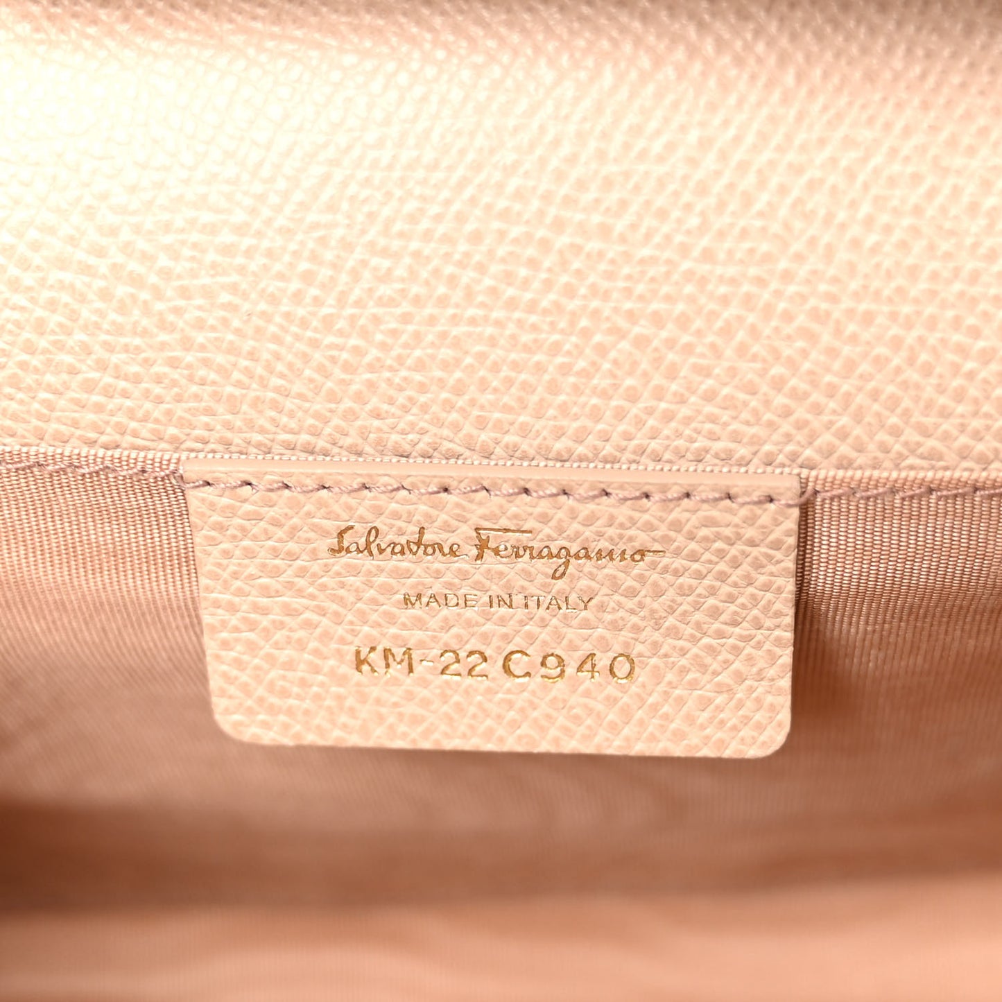 Hammered Calfskin Vara Bow Minibag Beige