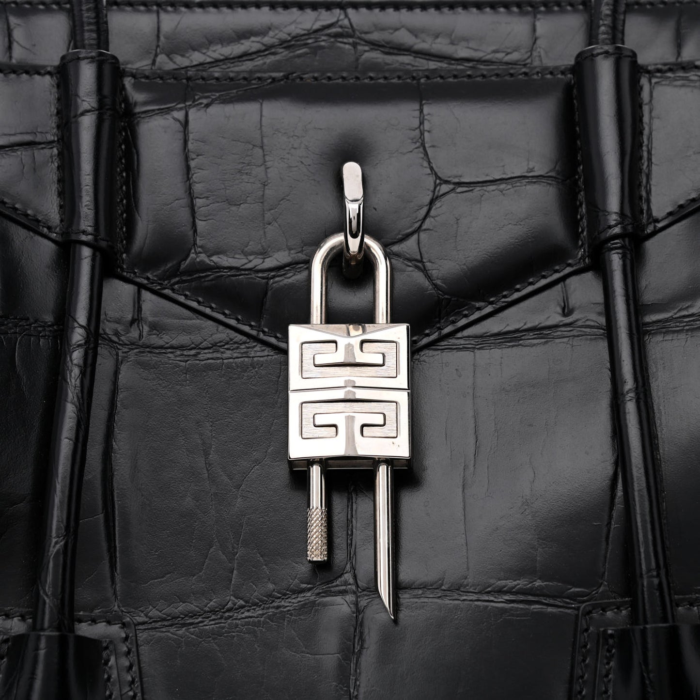 Calfskin Crocodile Embossed Medium Lock Antigona Black