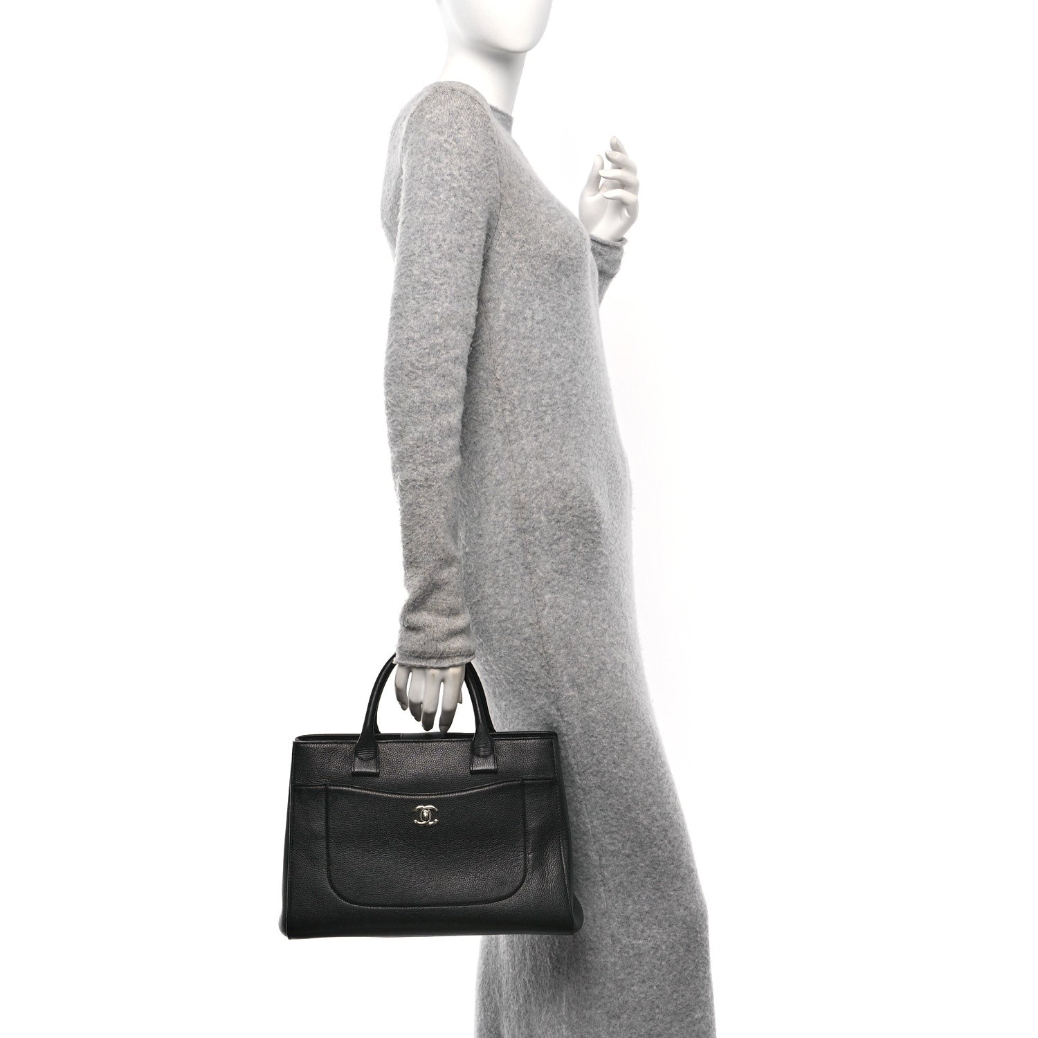 Chanel Grained Calfskin Medium Neo Executive Shopper Tote Black 2 of 10