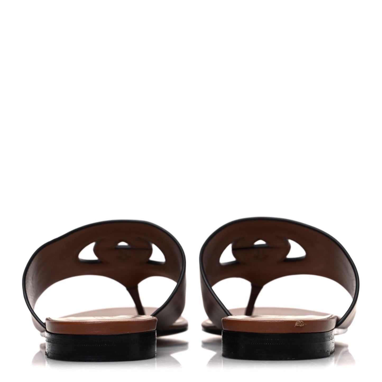 Sierra Calfskin Interlocking G Cut Out Thong Sandals 39 Cuir