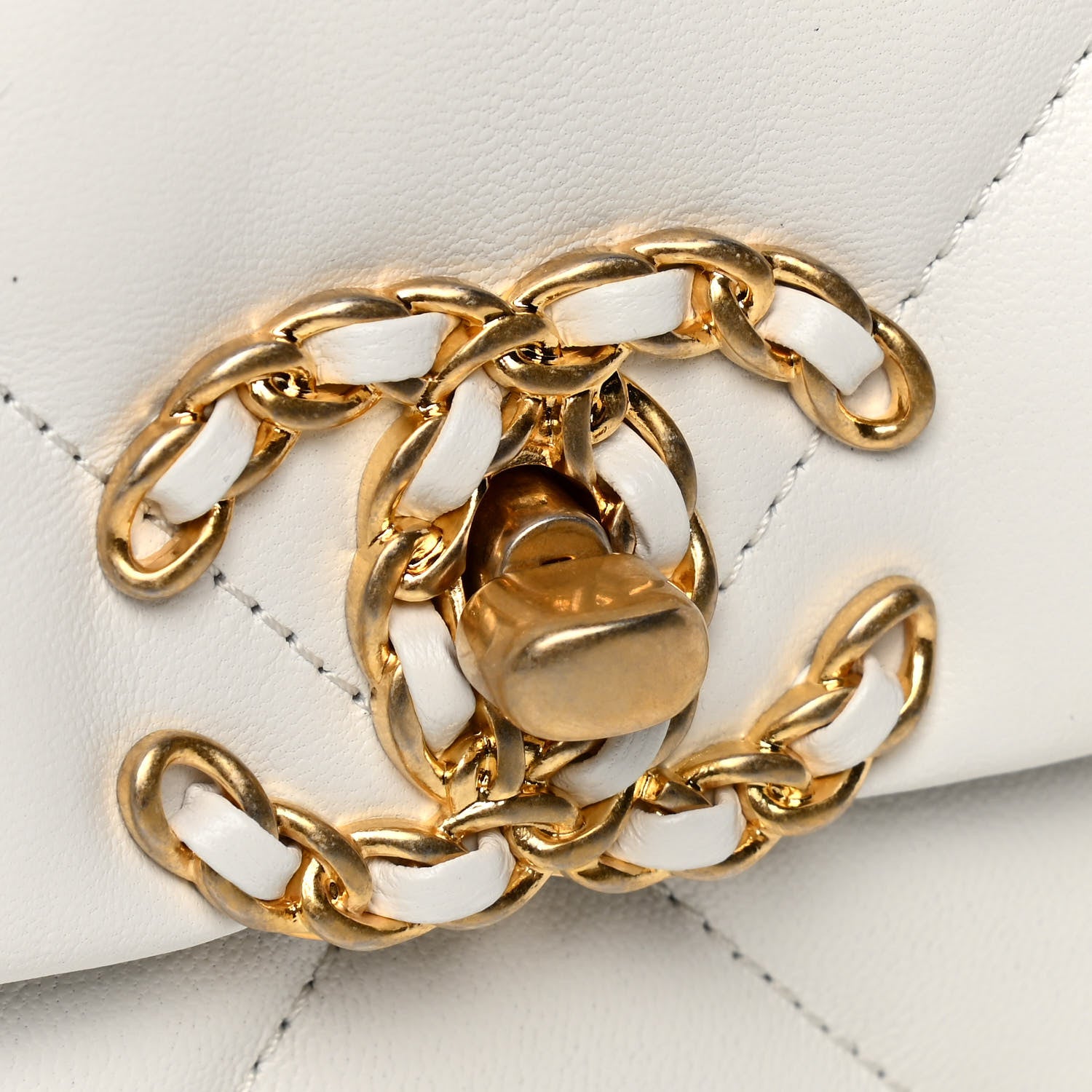 Chanel Goatskin Quilted Medium Chanel 19 Flap White 5 of 5