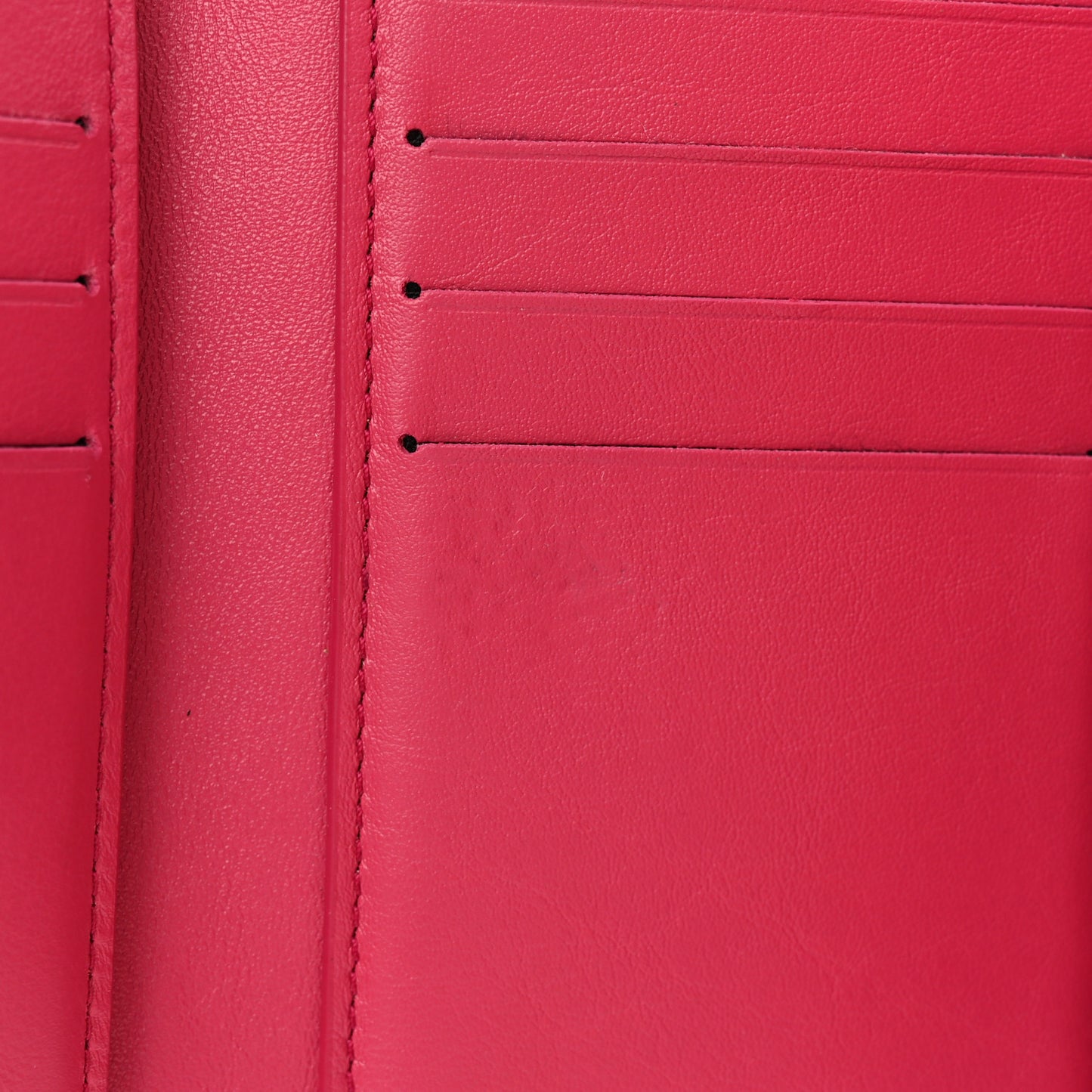 Taurillon Capucines Compact Wallet Black