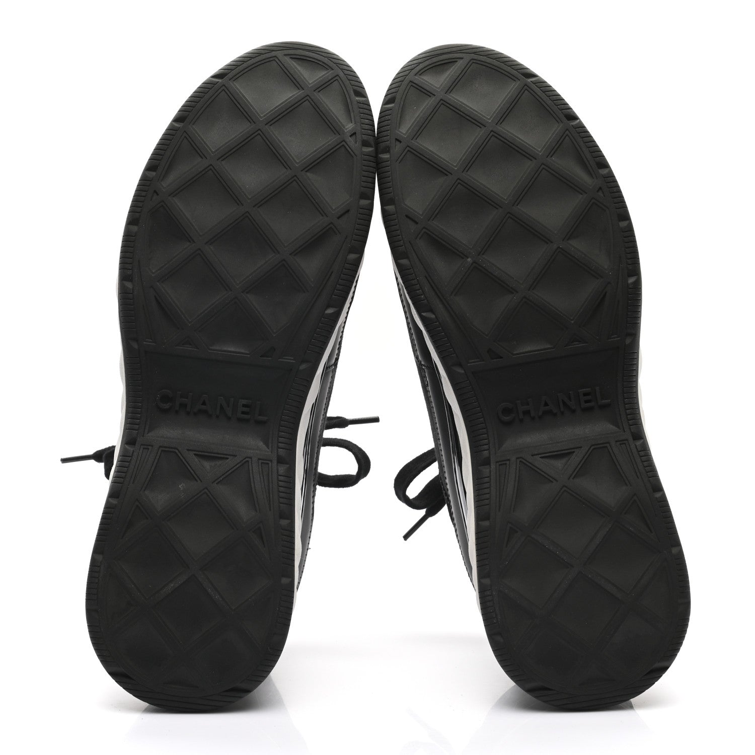 Chanel Velvet Calfskin Mixed Fibers CC Sneakers 40 Black 5 of 8