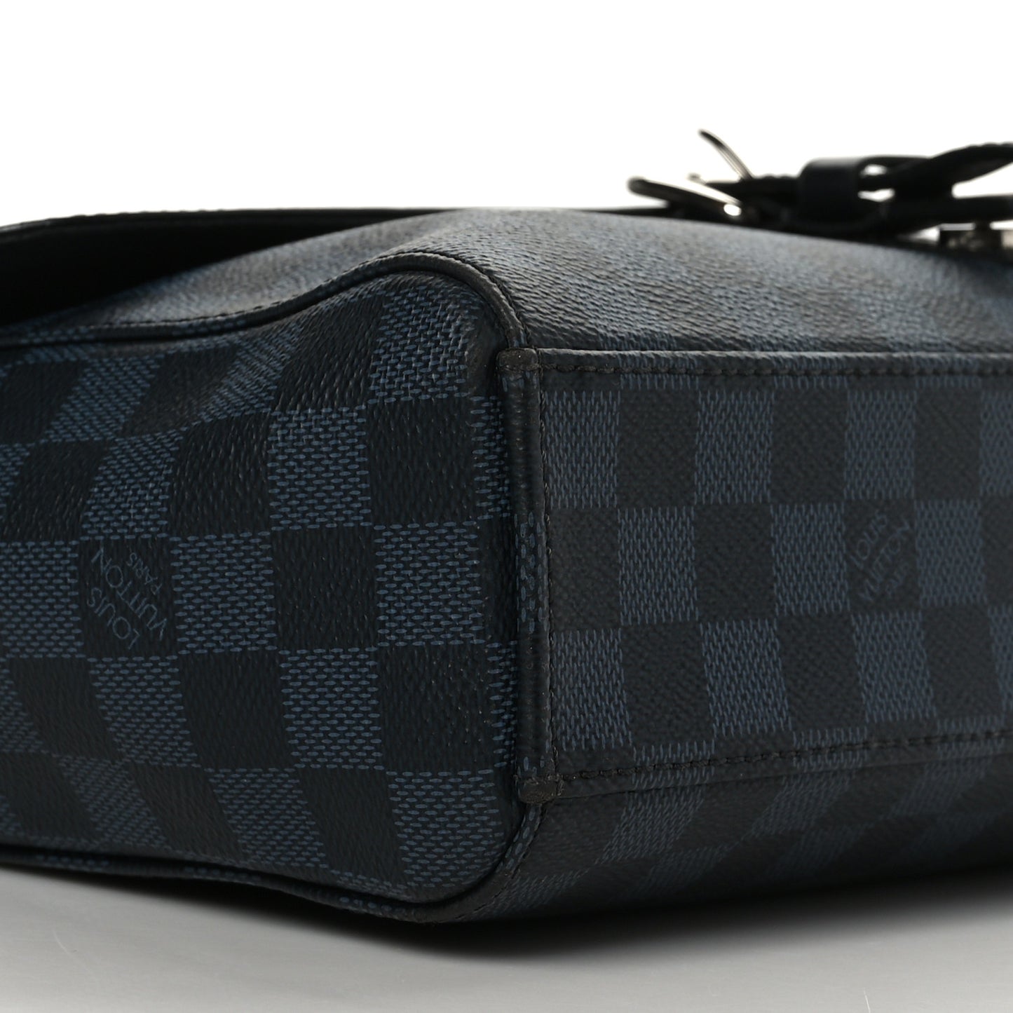 Damier Cobalt Newport Messenger MM