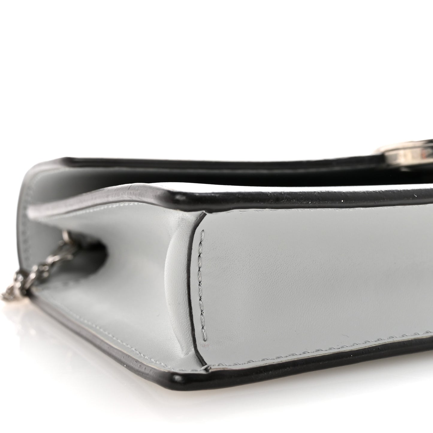 Vitello Cruise F is Fendi Medium Envelope Wallet on Chain Grigio Perla