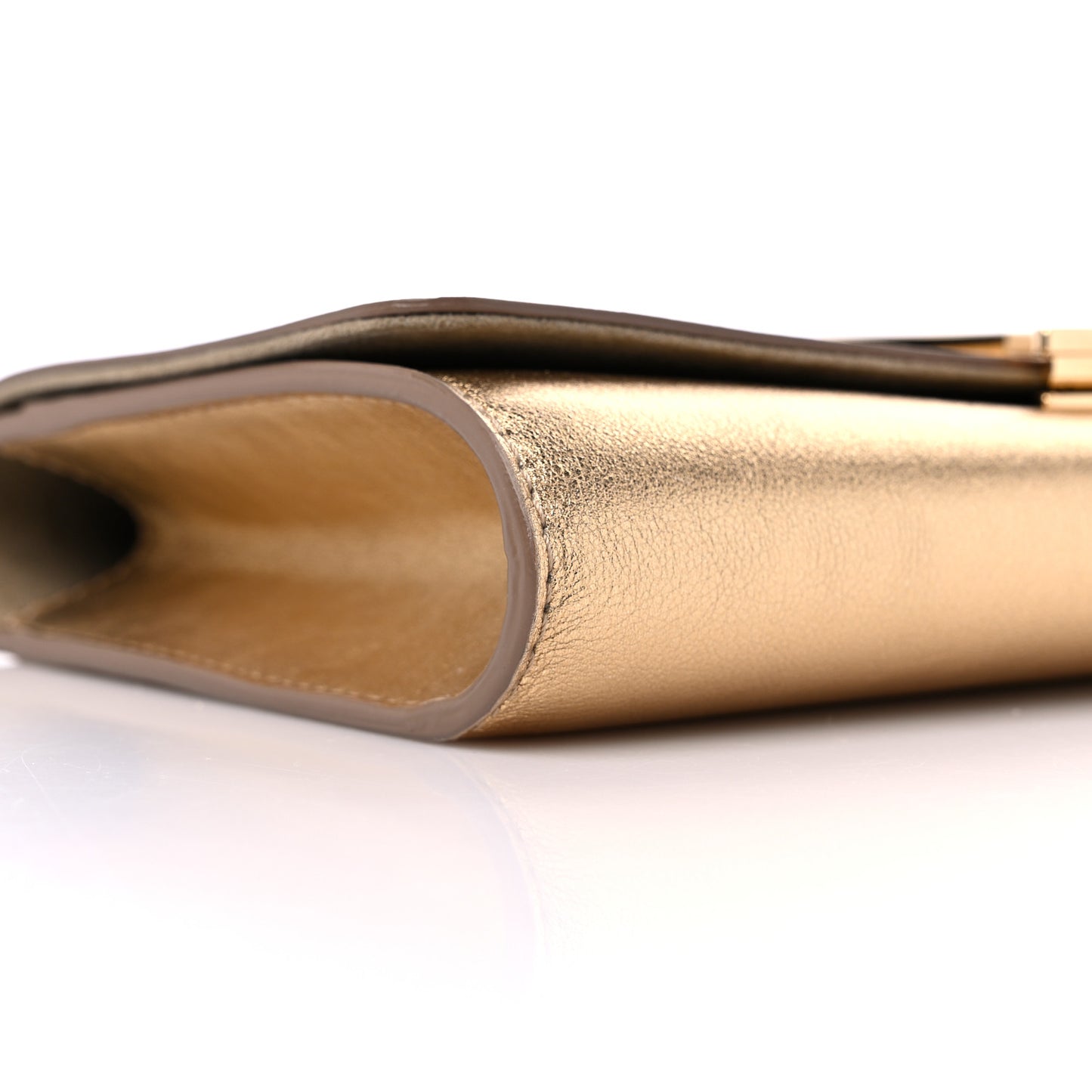 Calfskin Neo Sobe Louise EW Clutch Gold