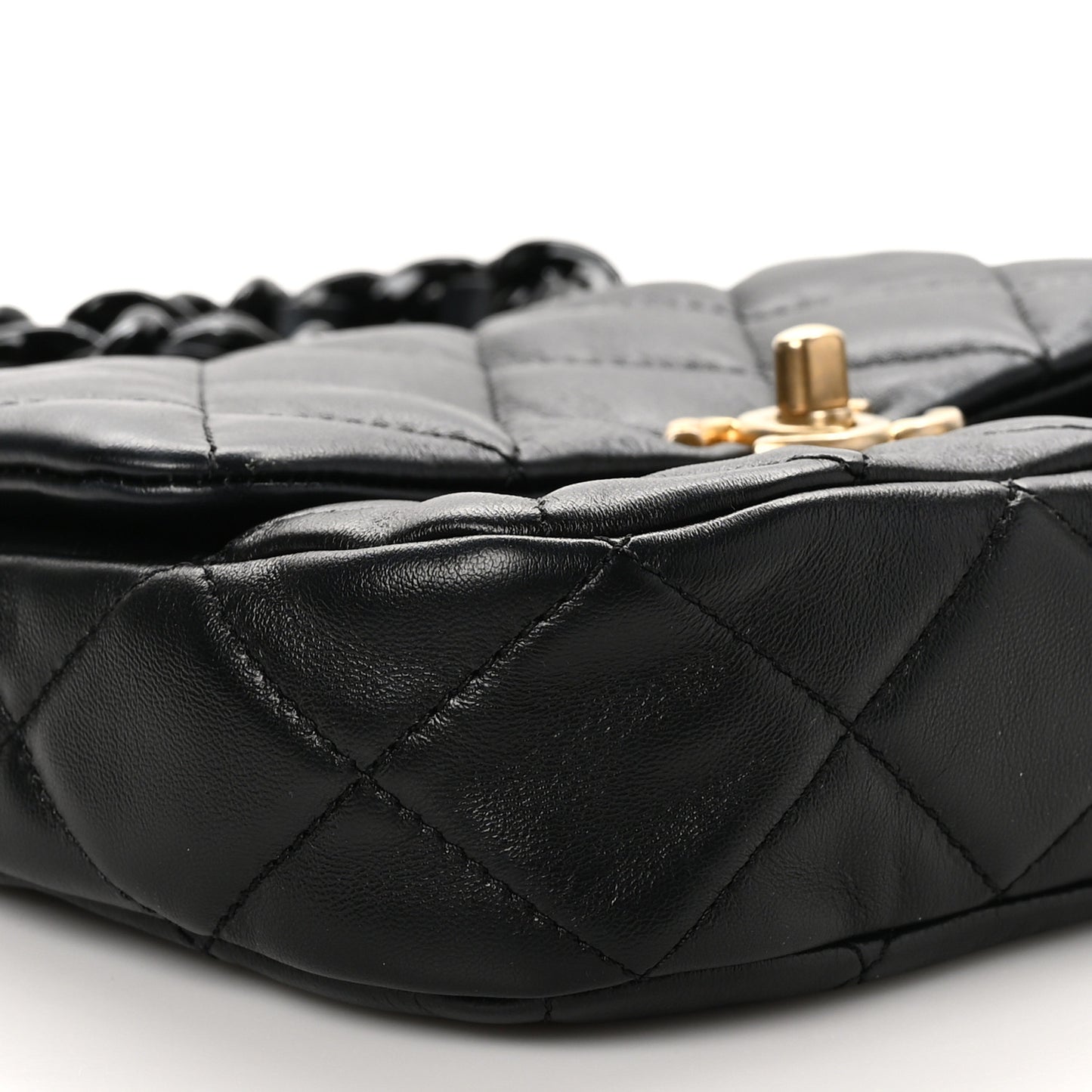 Lambskin Quilted Mini Lacquered Chain Flap Black
