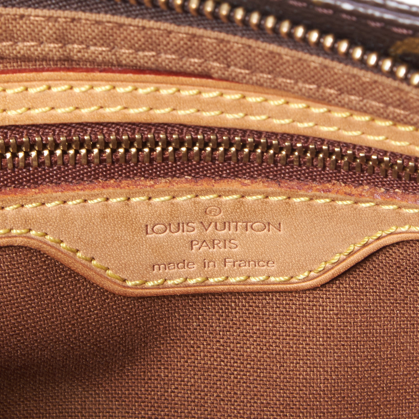 Louis Vuitton Monogram Trotteur 7 of 7