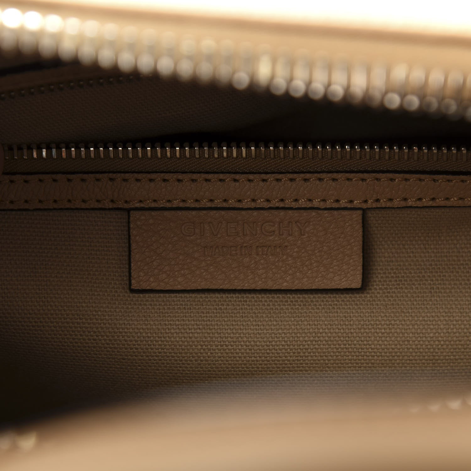 Givenchy Sugar Goatskin Small Antigona Beige Camel 8 of 10