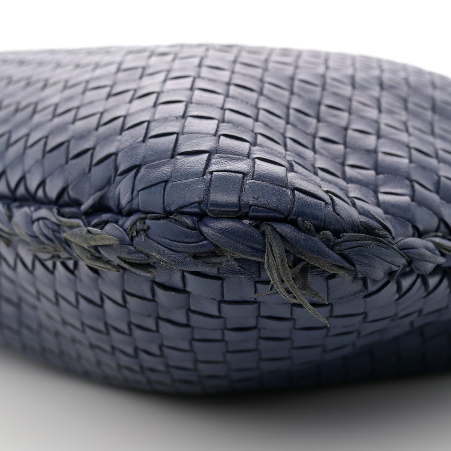Nappa Intrecciato Fuzzy Medium Veneta Hobo Sapphire