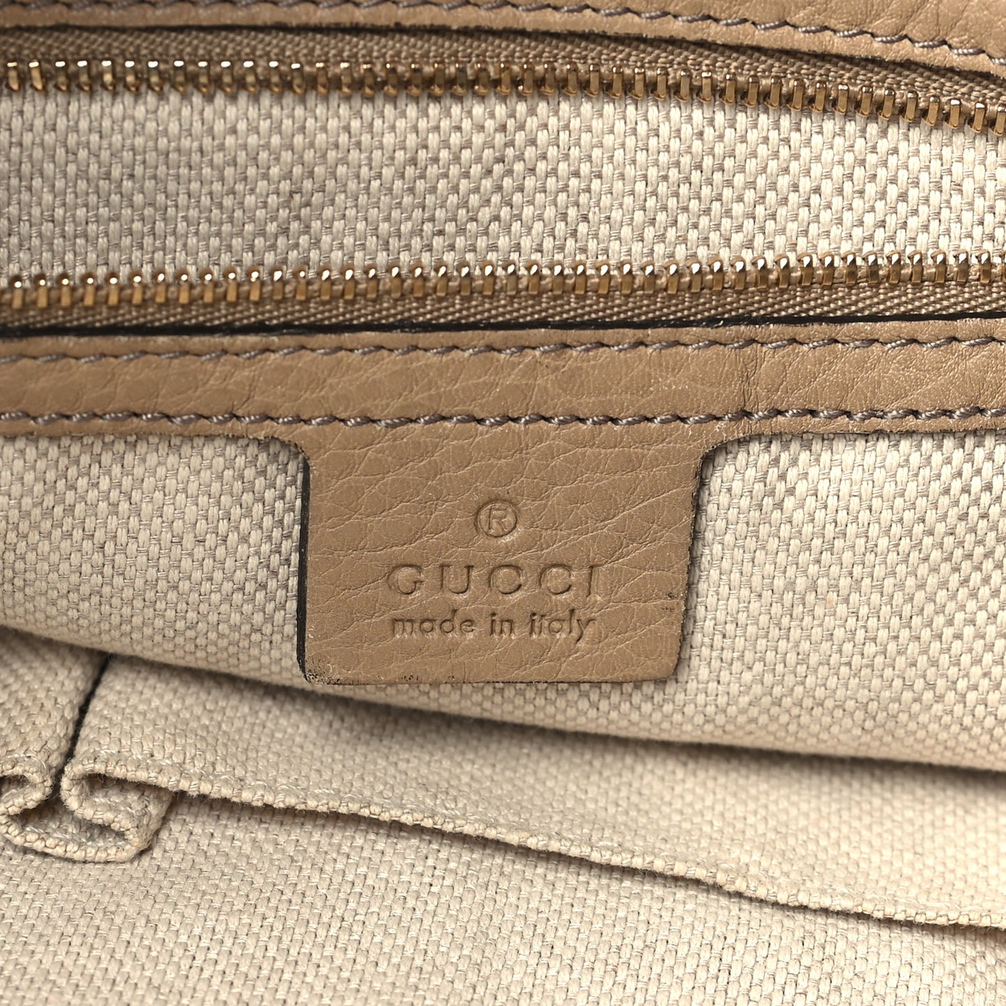 Pebbled Calfskin Small Soho Hobo Nude