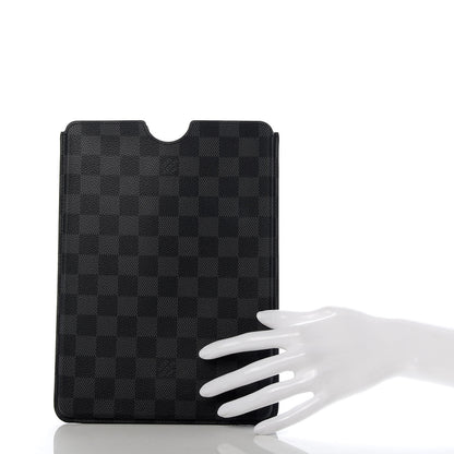 Louis Vuitton Damier Graphite Hardcase iPad Air 2 2 of 6