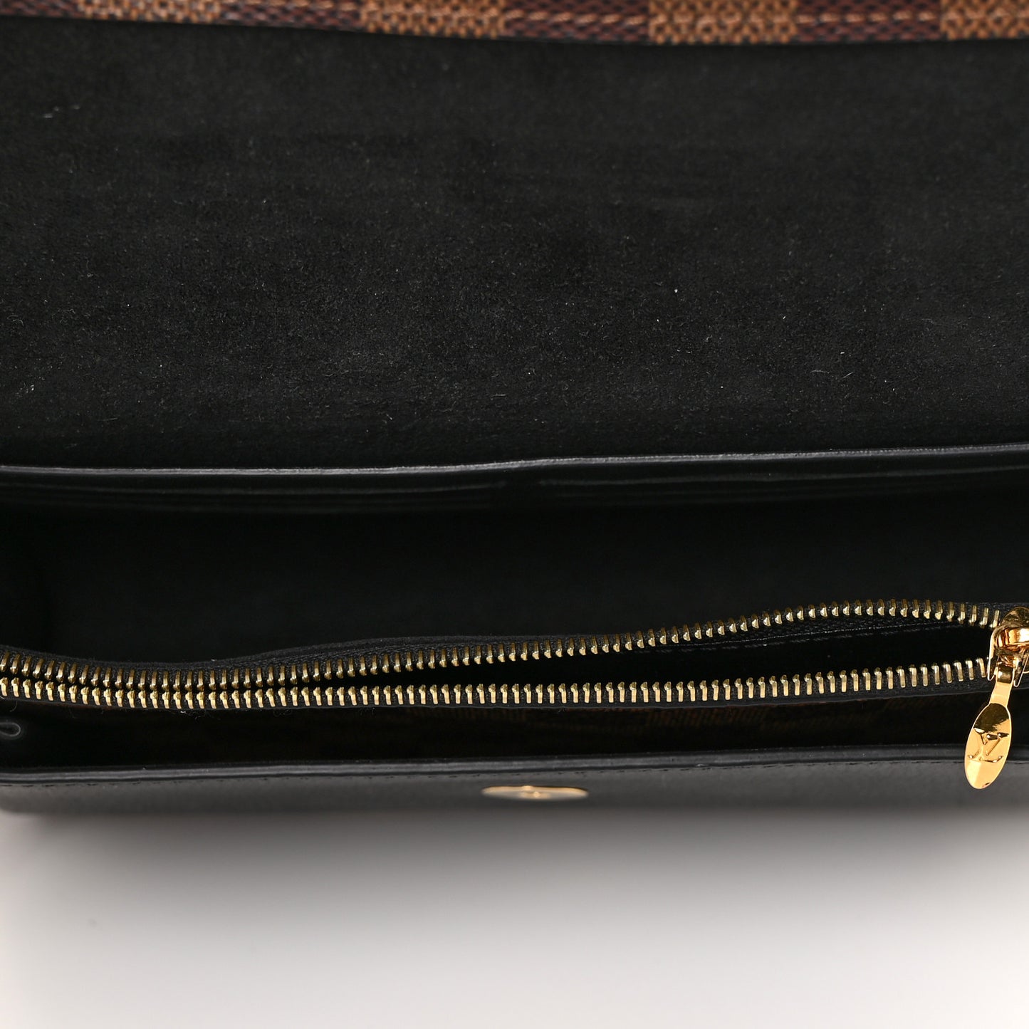 Damier Ebene Vavin Chain Wallet Black