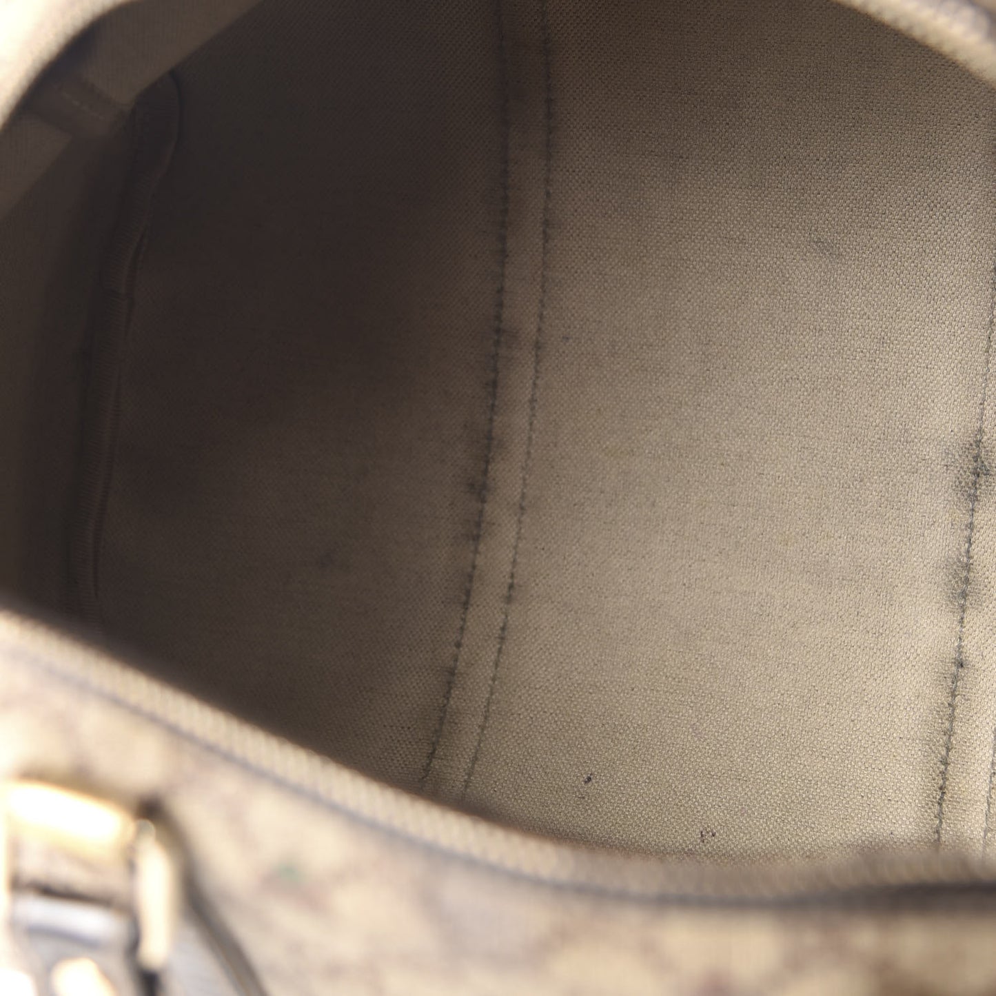 GG Plus Monogram Hearts Medium Joy Boston Dark Brown