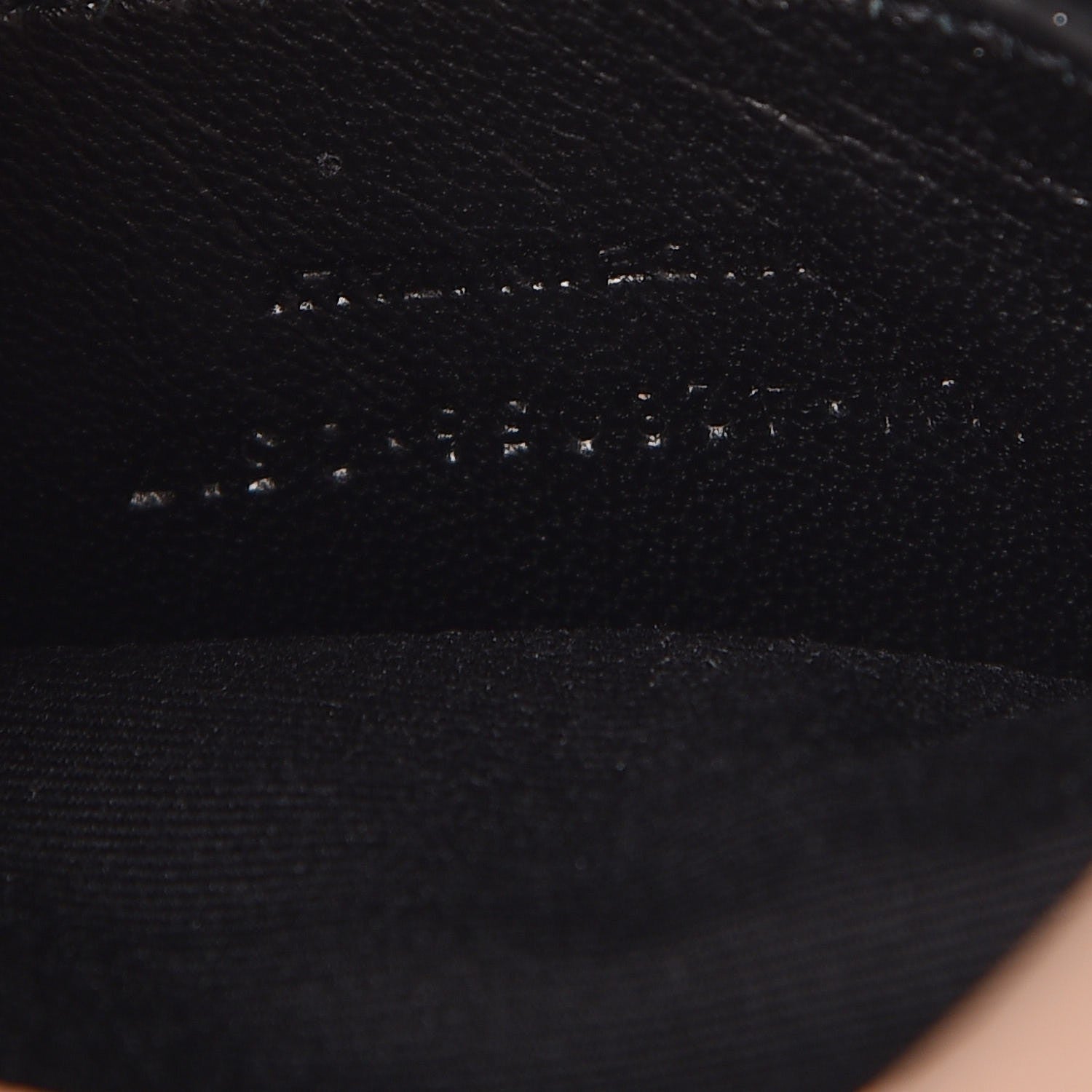 Saint Laurent Sheepskin Matelasse Chevron Monogram Medium College Bag Fard 8 of 8