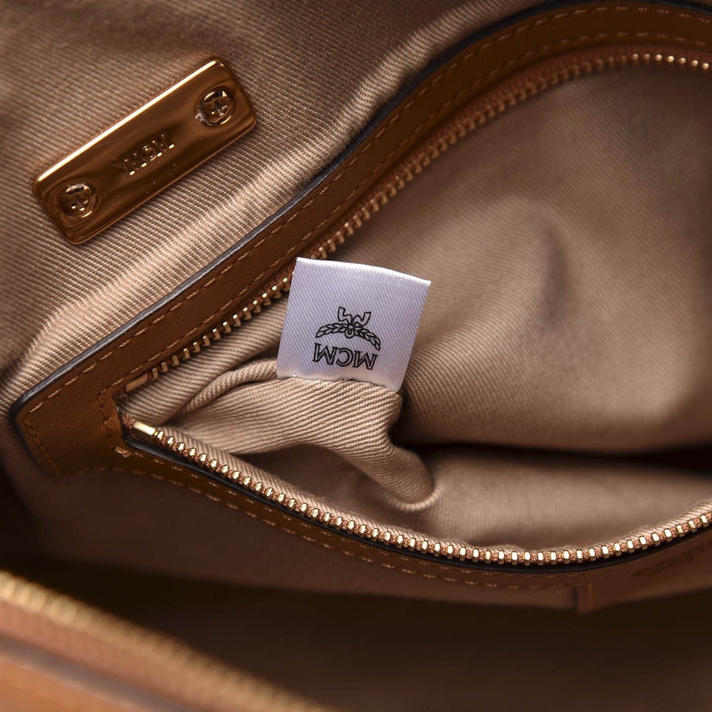 Visetos Medium Boston Bag Cognac