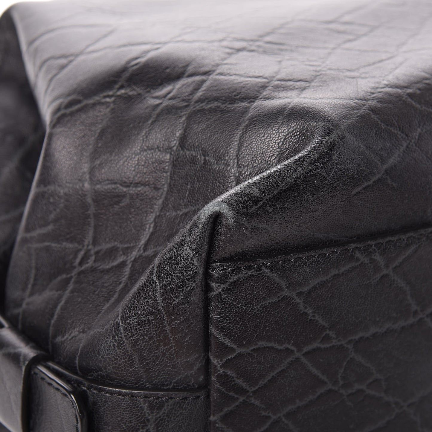 Calfskin Elephant Embossed Medium Nightingale Black