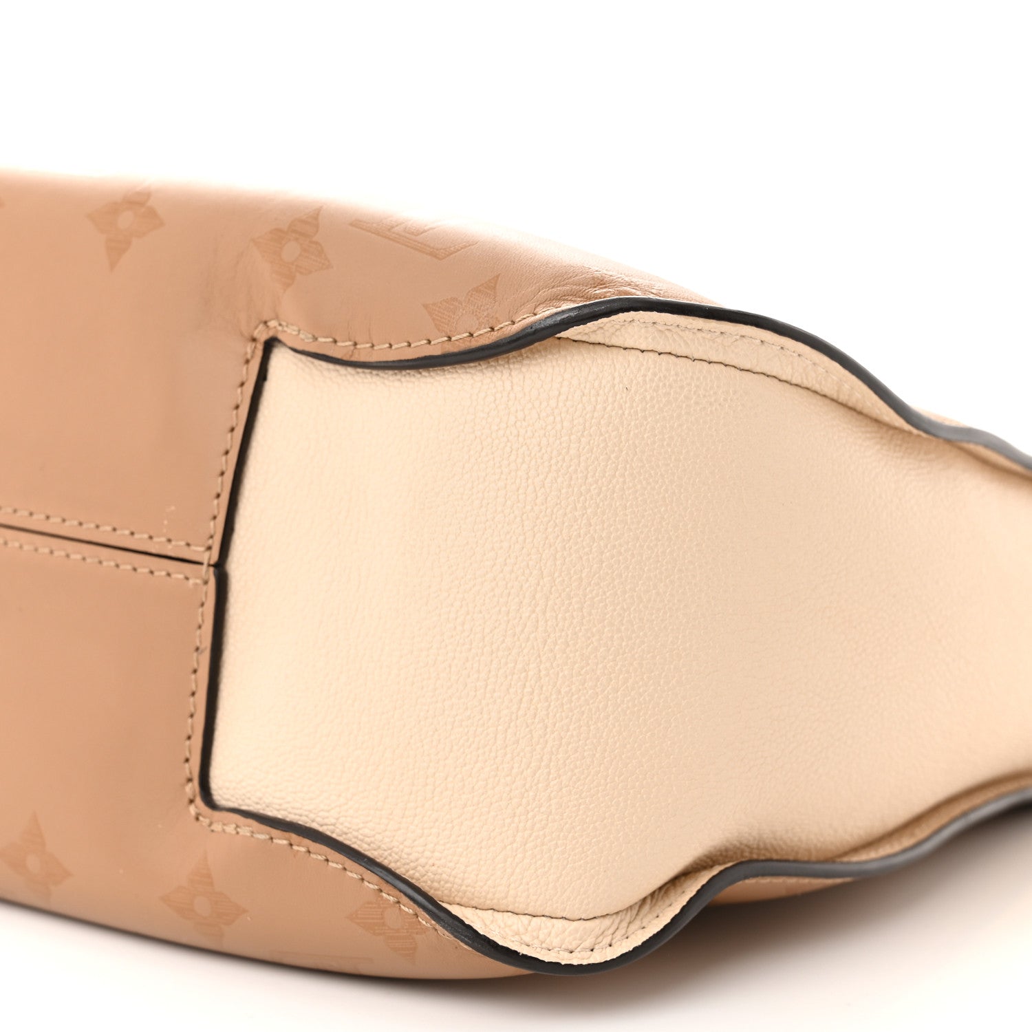 Louis Vuitton Cuir Plume Cuir Ecume Very Hobo Sesame Creme 9 of 12