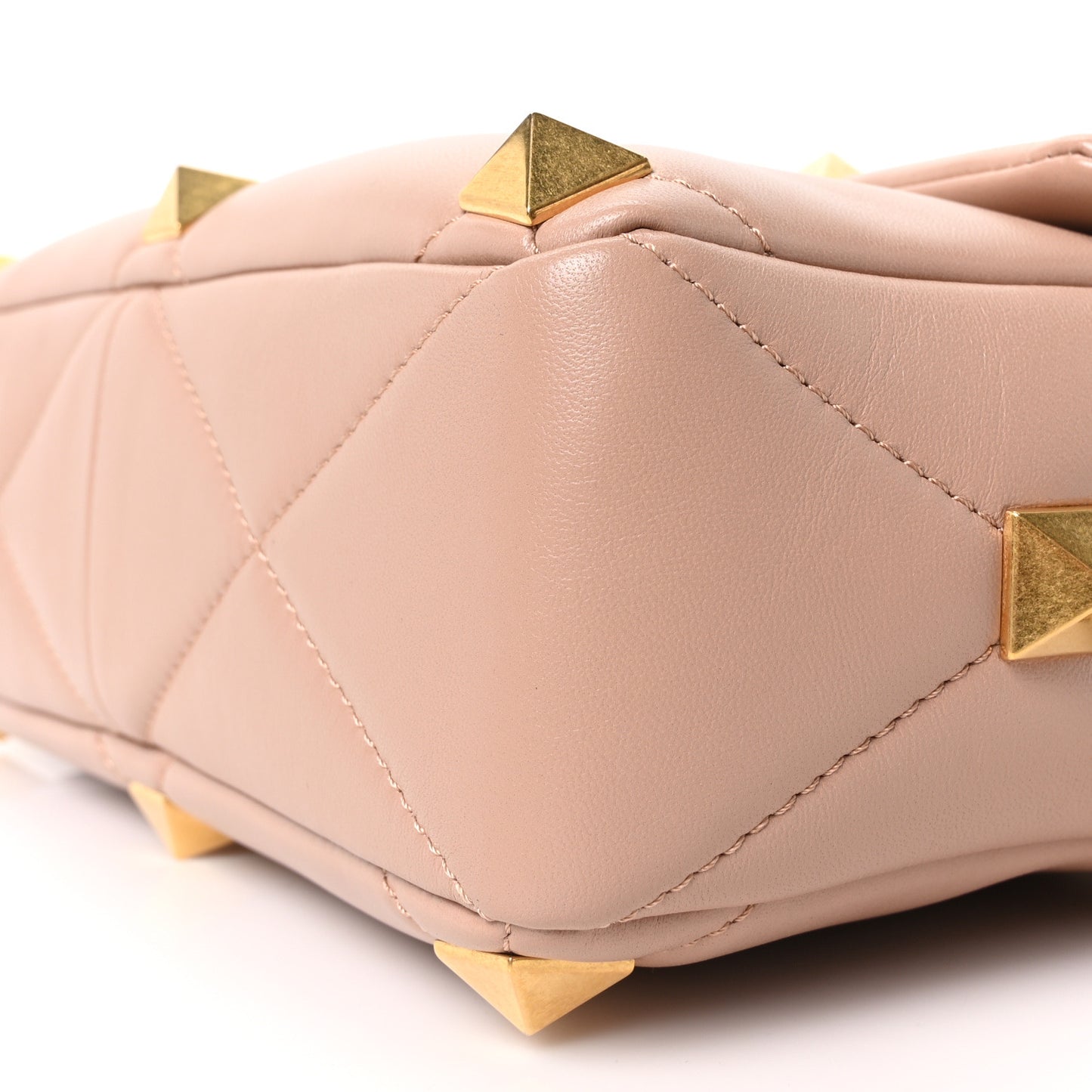 Nappa Large Roman Stud Shoulder Bag Rose Cannelle