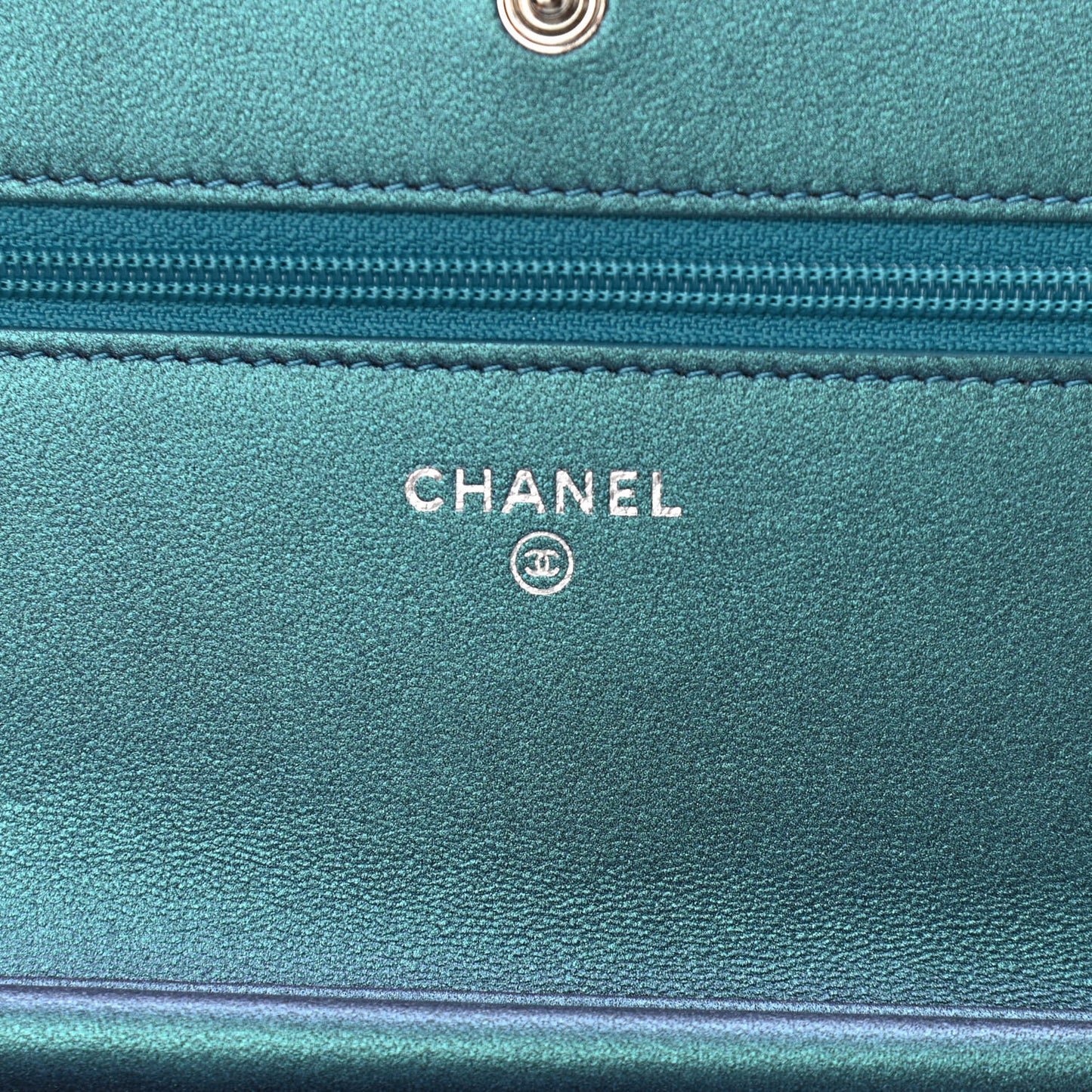 Metallic Lambskin Wallet On Chain WOC Turquoise