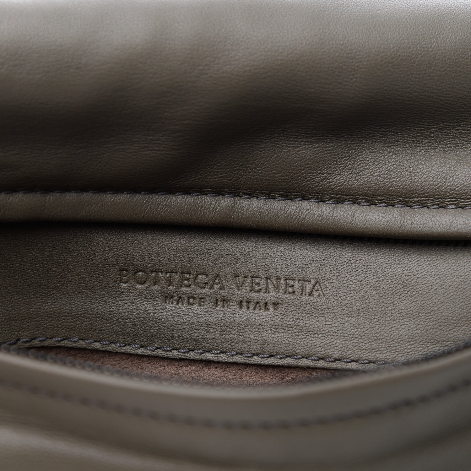 Bottega Veneta Nappa Intrecciato Turnlock Clutch New Steel 7 of 7