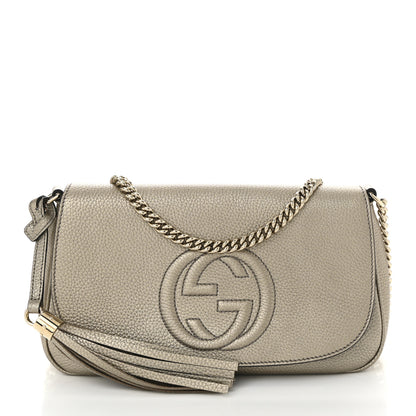 Gucci Metallic Pebbled Calfskin Medium Soho Flap Crossbody Golden Beige 1 of 10