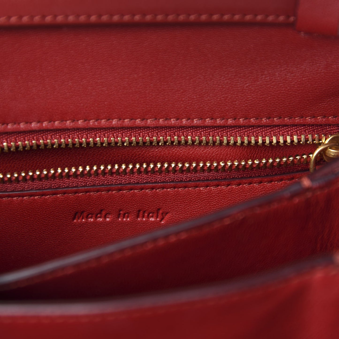 Box Calfskin Small Classic Box Flap Bag Red