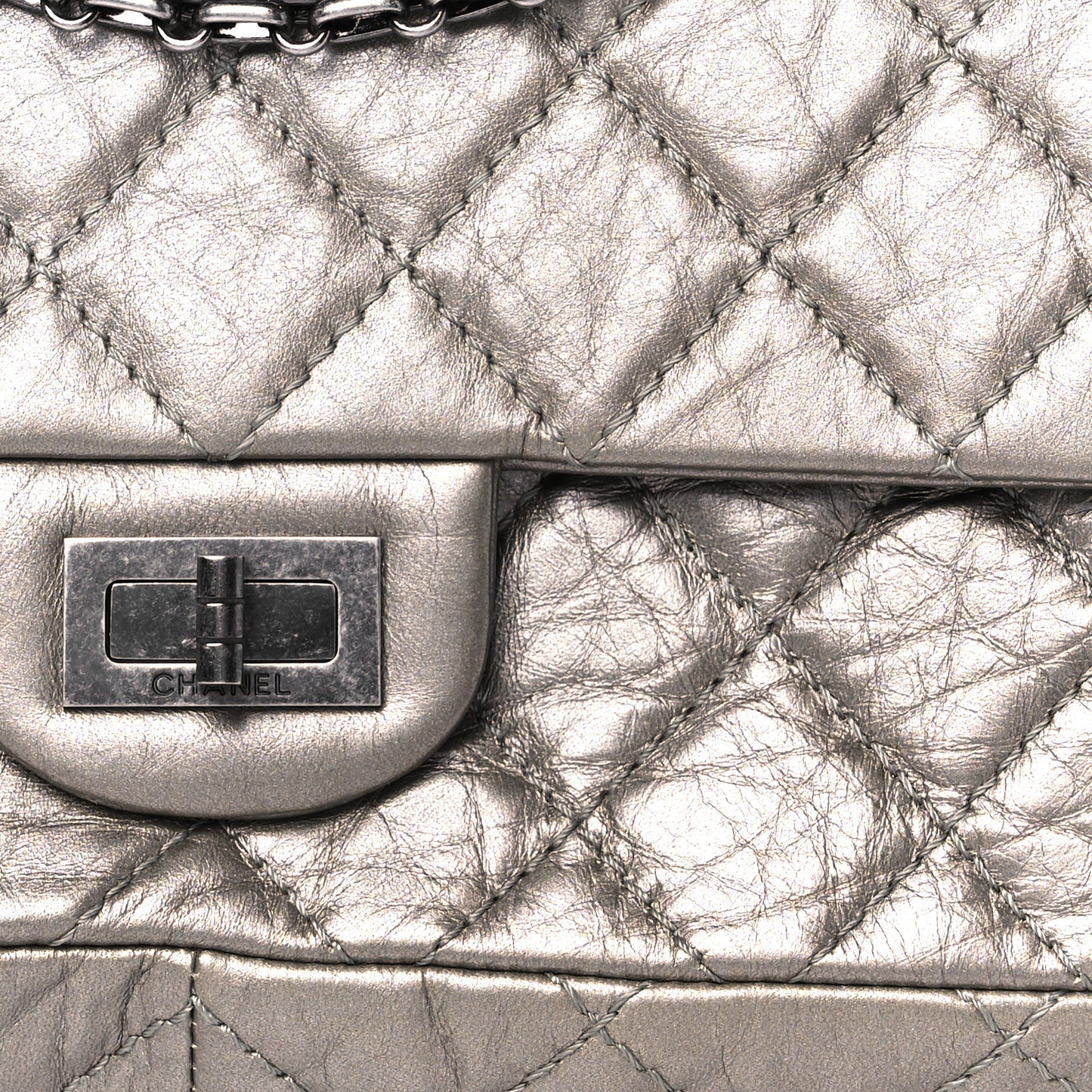 Metallic Aged Calfskin Quilted Accordion 2.55 Reissue Flap Silver