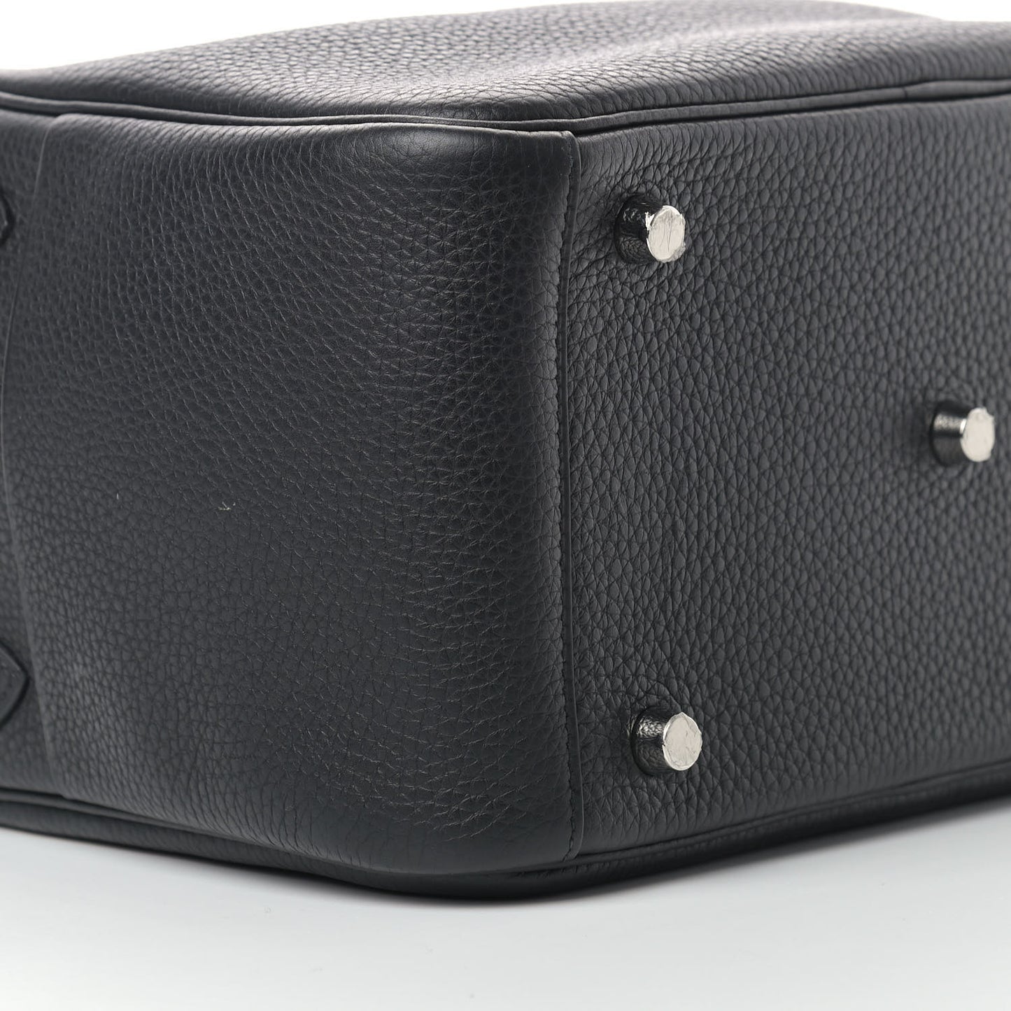 Taurillon Clemence Lindy 26 Black