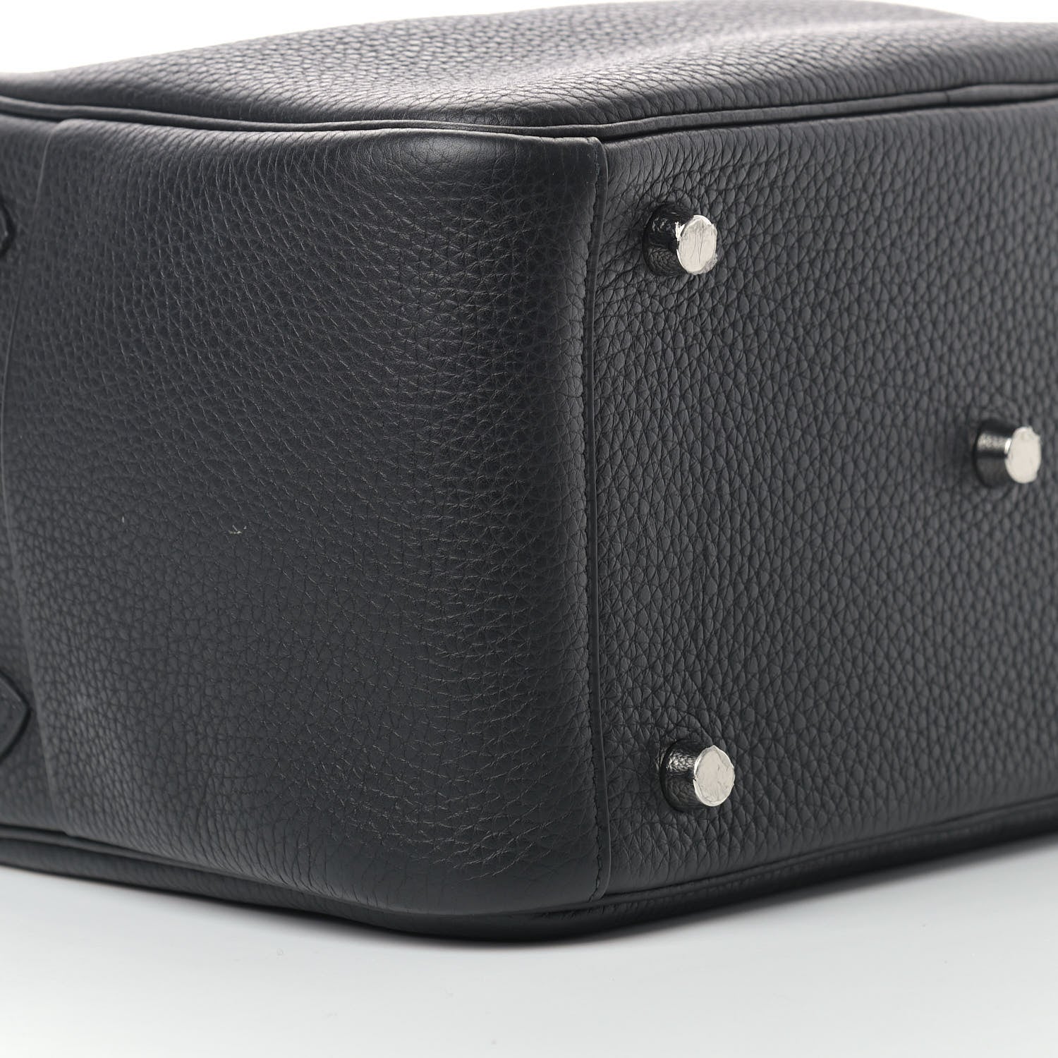 Hermes Taurillon Clemence Lindy 26 Black 8 of 10