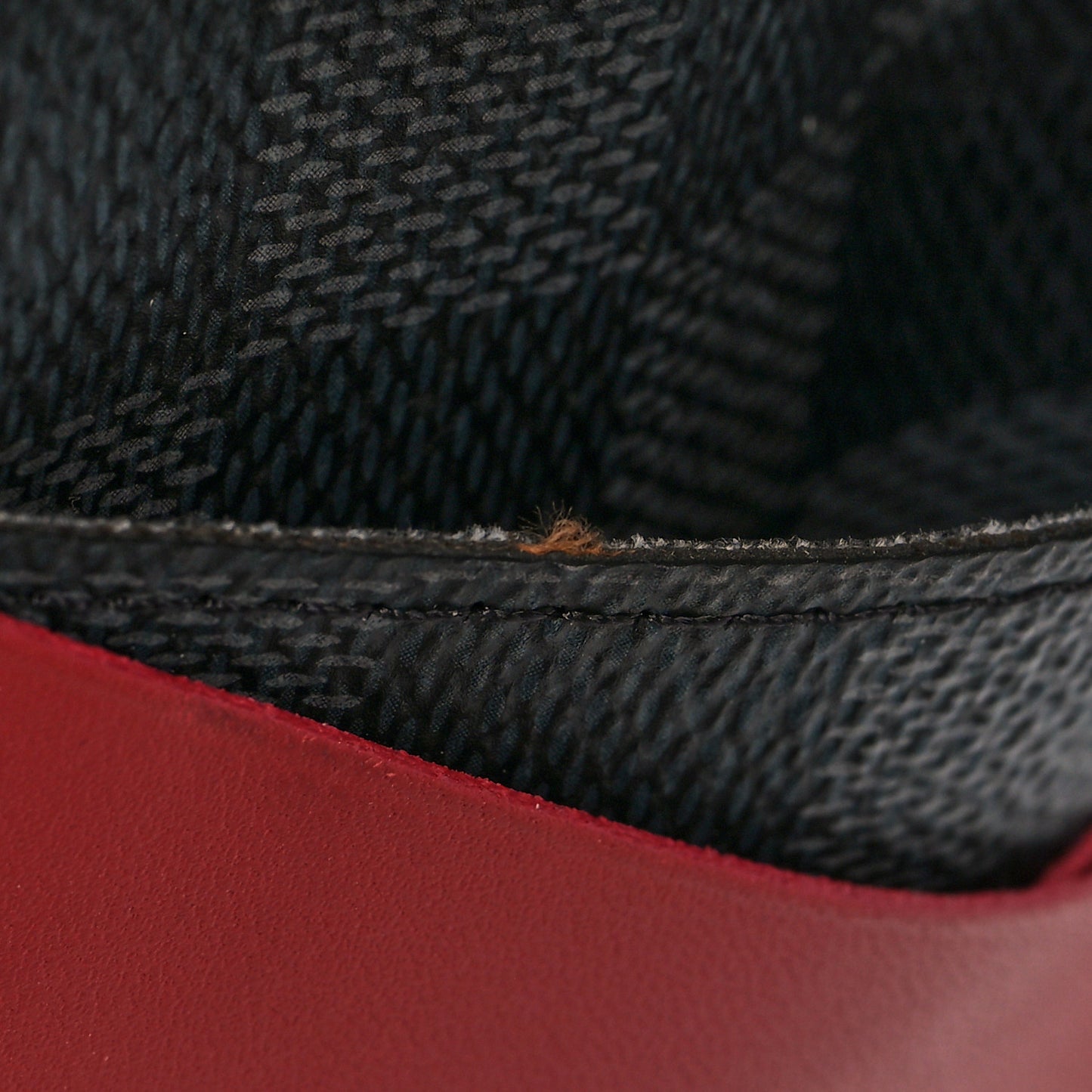 Damier Graphite Multiple Wallet Bordeaux