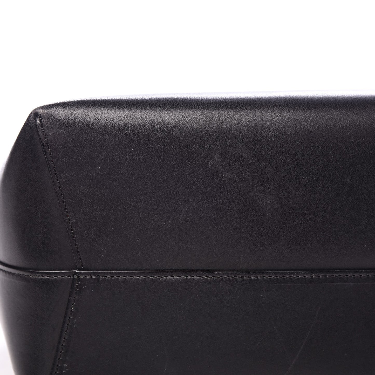 Vegetable Tanned Calfskin Bucket Bag Black Flamma