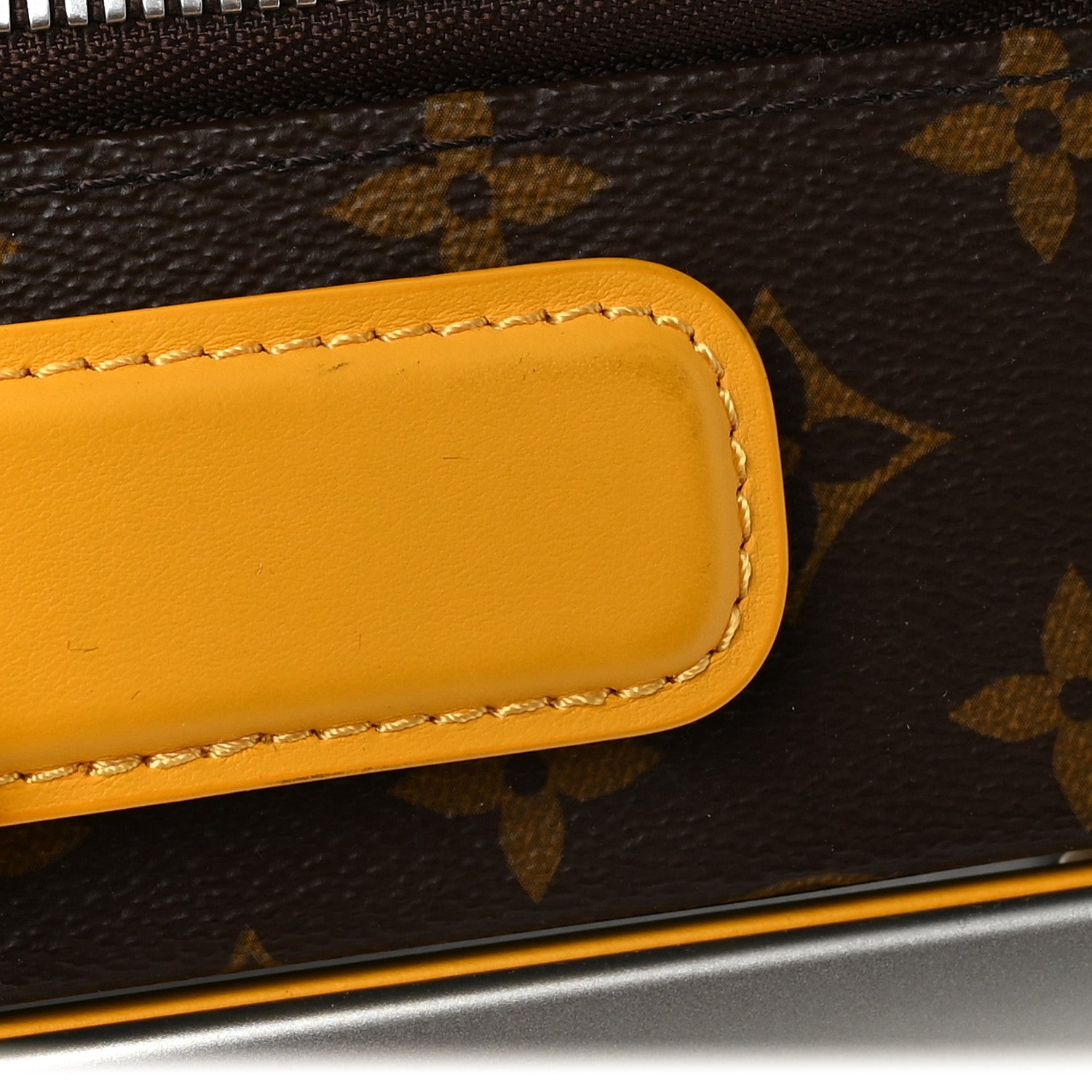 Louis Vuitton Monogram Horizon 55 Jaune Mat 9 of 10