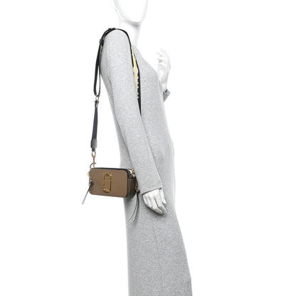 Marc Jacobs Saffiano Small Snapshot Camera Bag French Grey 2 of 10