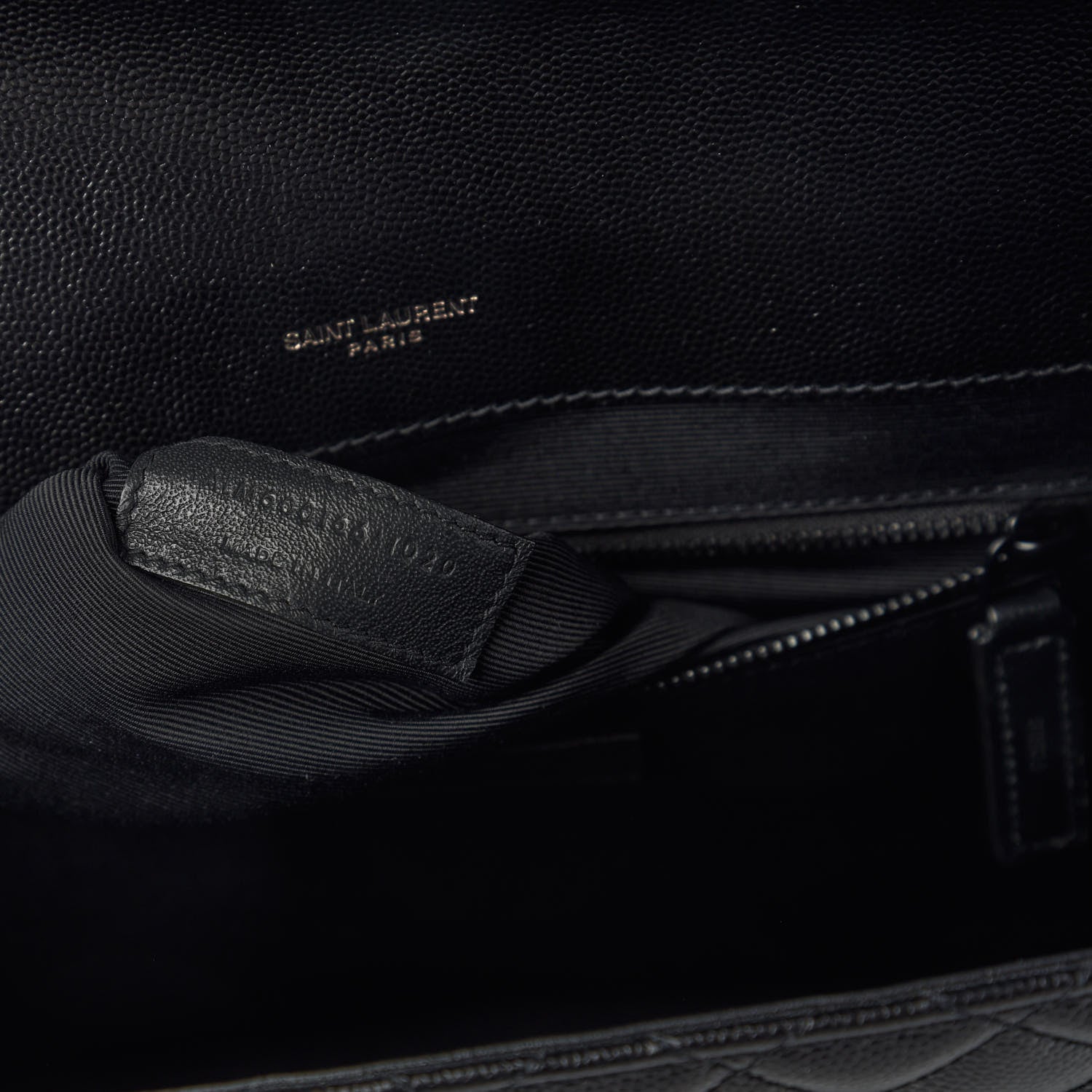 Saint Laurent Grain De Poudre Textured Mixed Matelasse Large Triquilt Monogram Monochrome Satchel Black 9 of 10