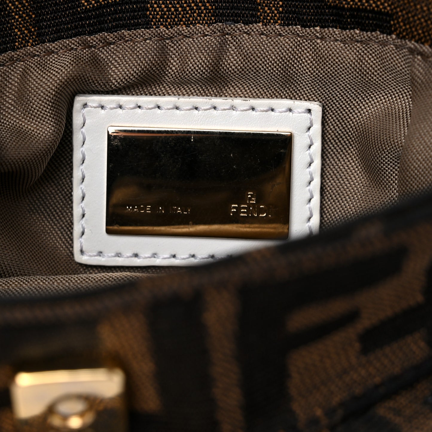 Zucca Cuoio Lucido Mini Chef Shoulder Bag Tobacco White